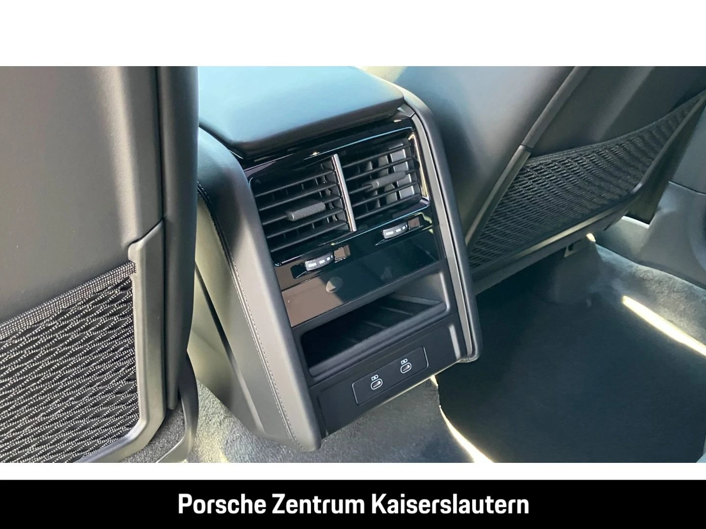 Porsche-Cayenne-image-27