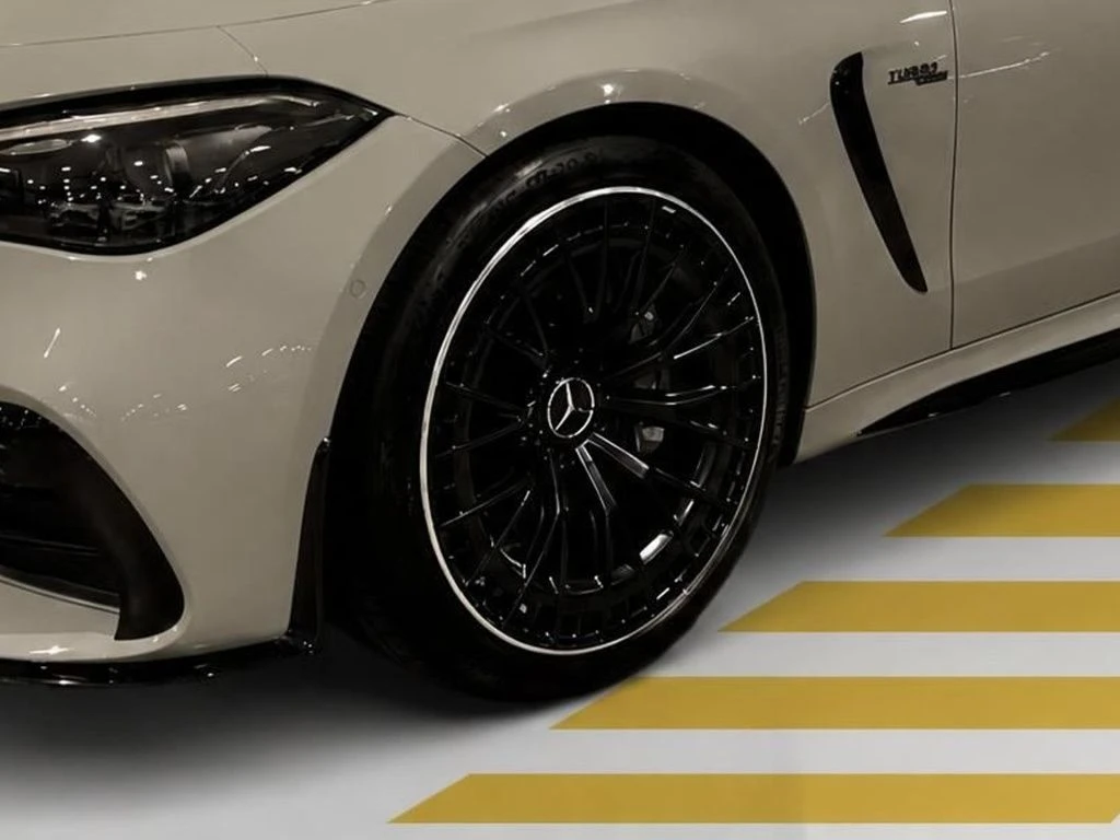 Mercedes-AMG-CLE 53 AMG-image-5