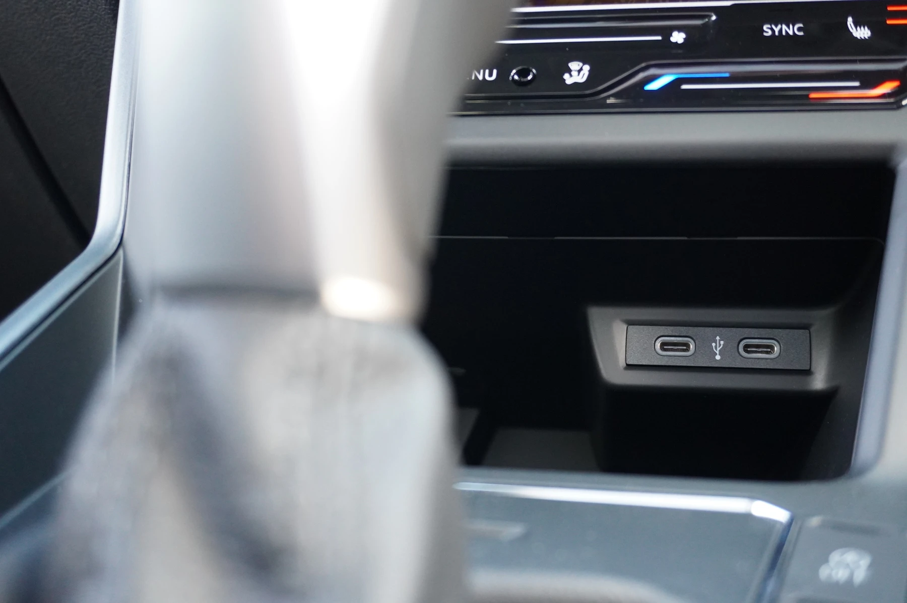 Volkswagen-Polo-image-34
