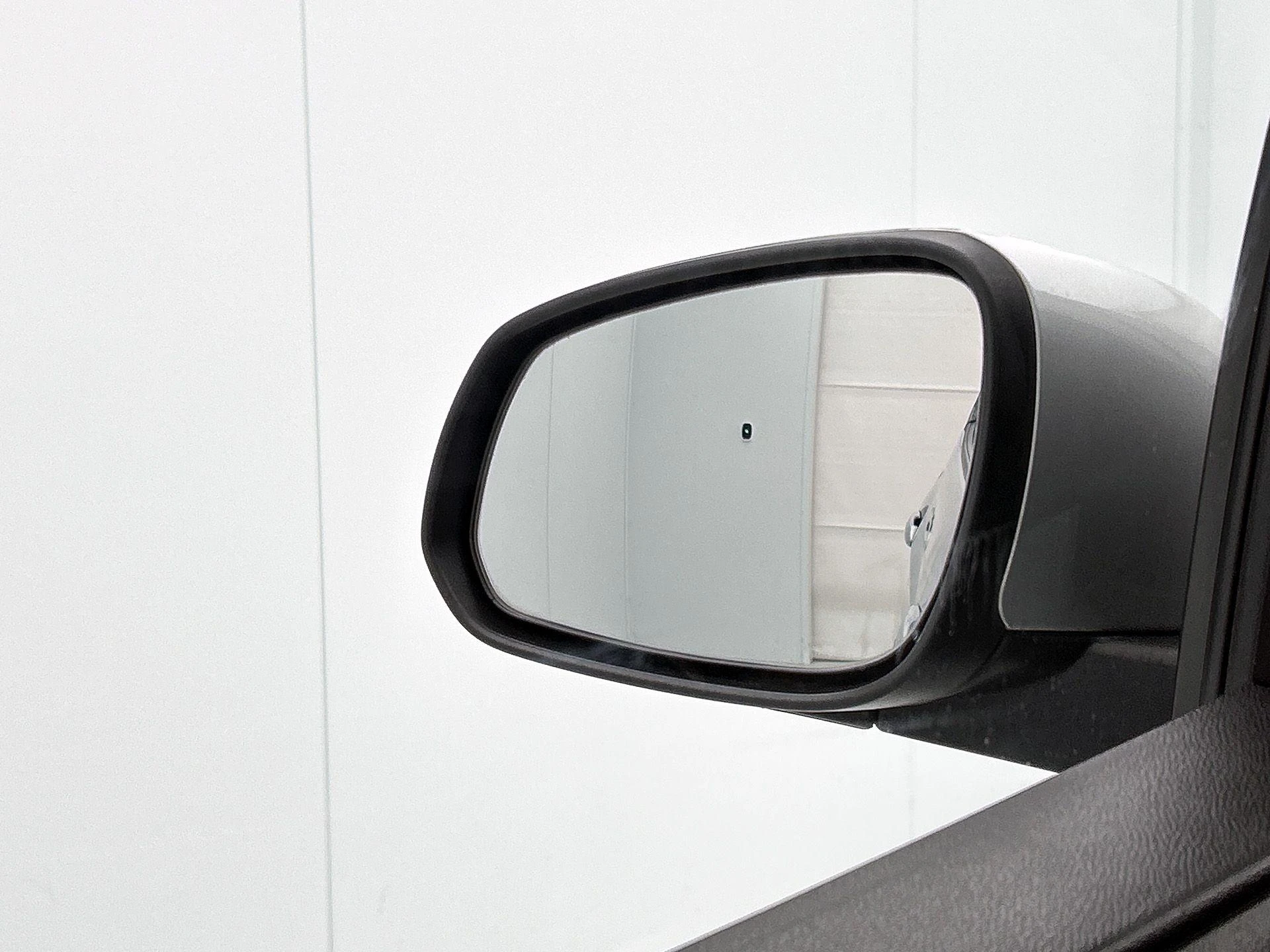 Opel-KARL-image-18
