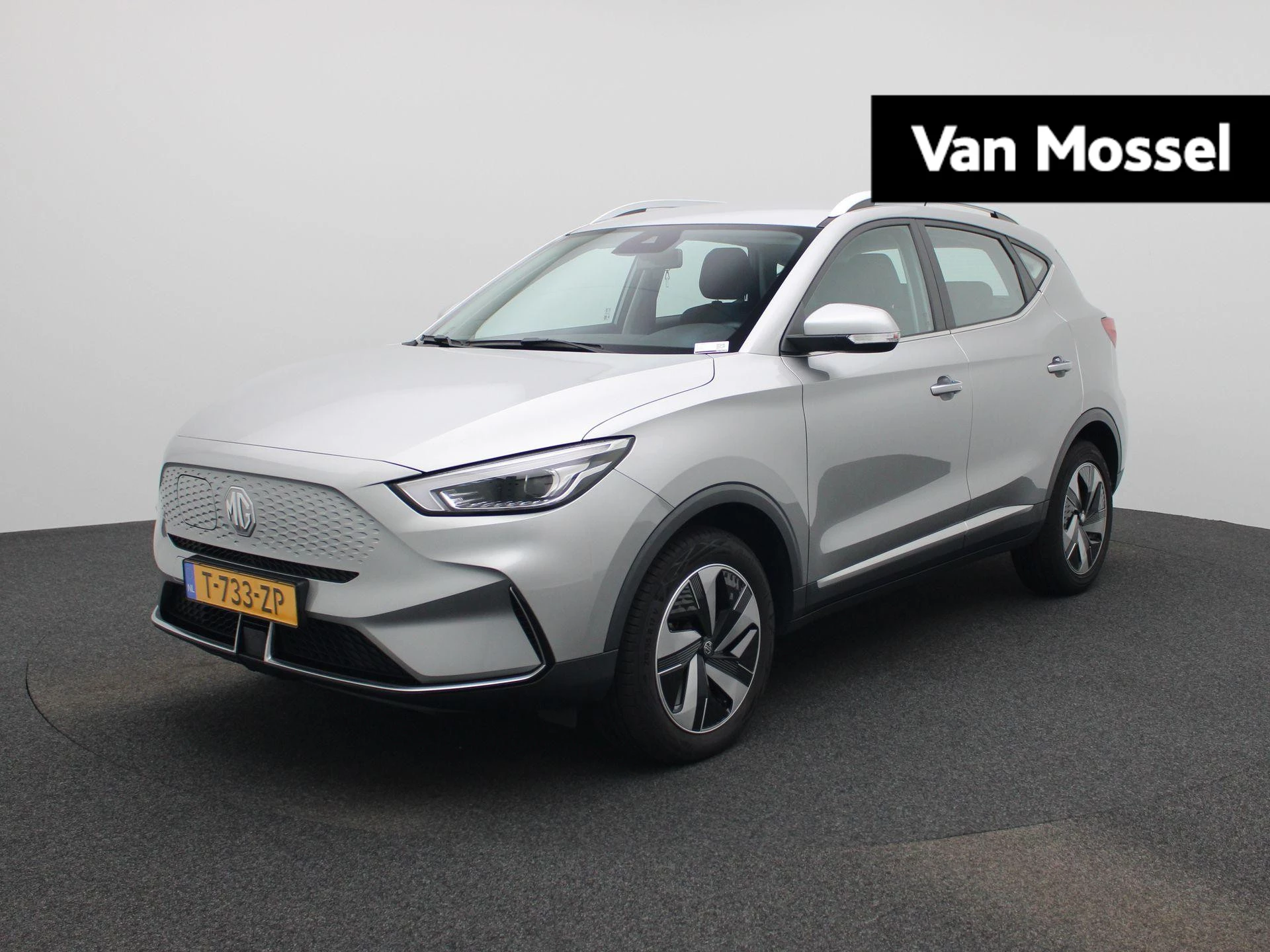 MG-ZS EV-image-0