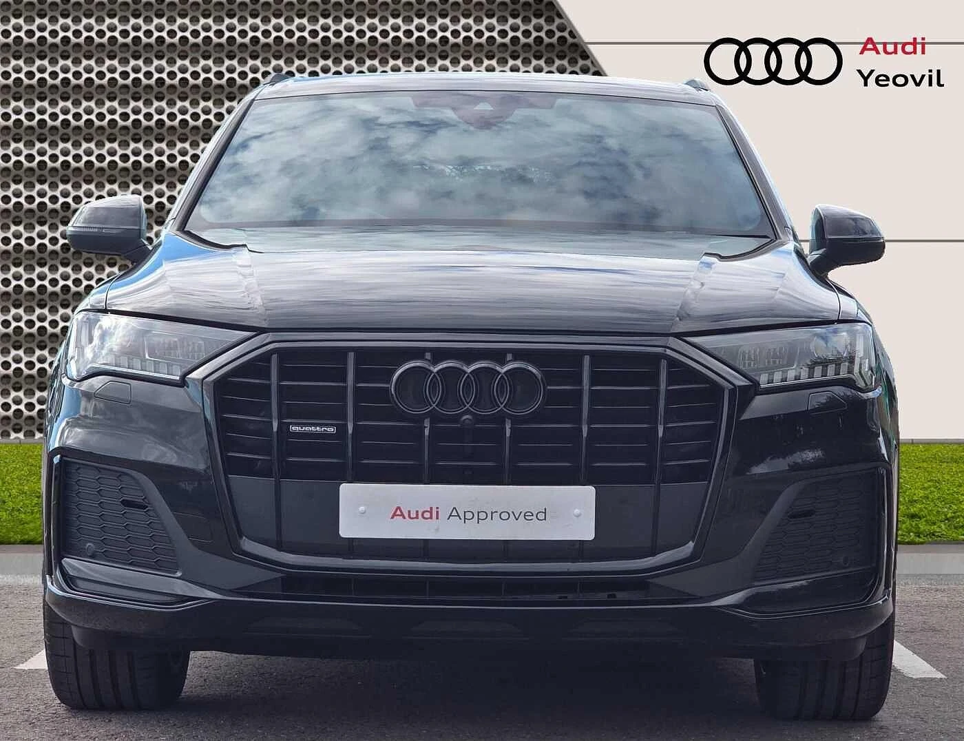 Audi-Q7-image-6
