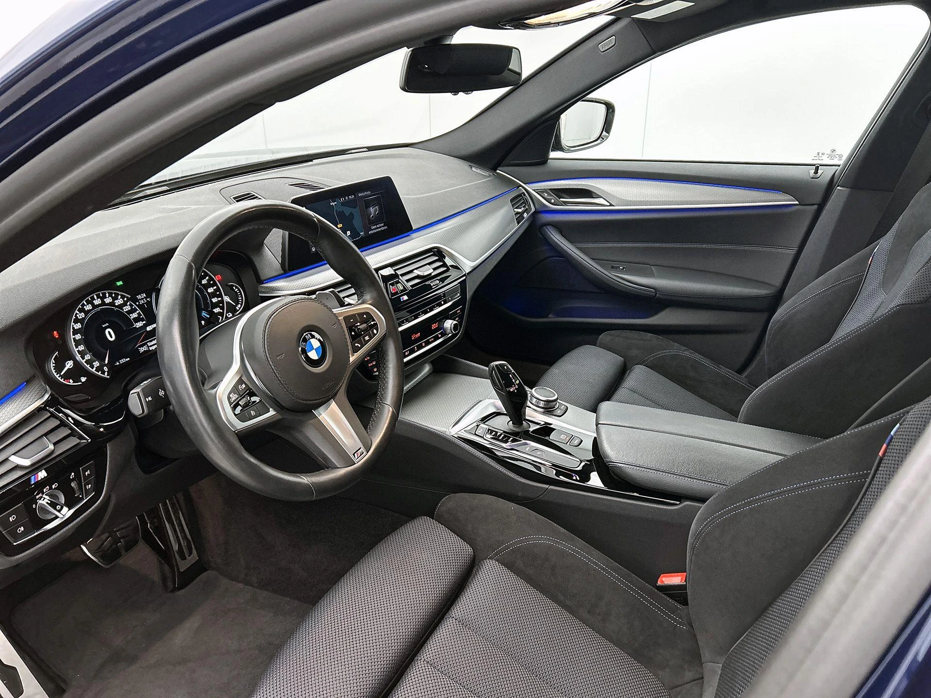 BMW-5 Serie-image-26