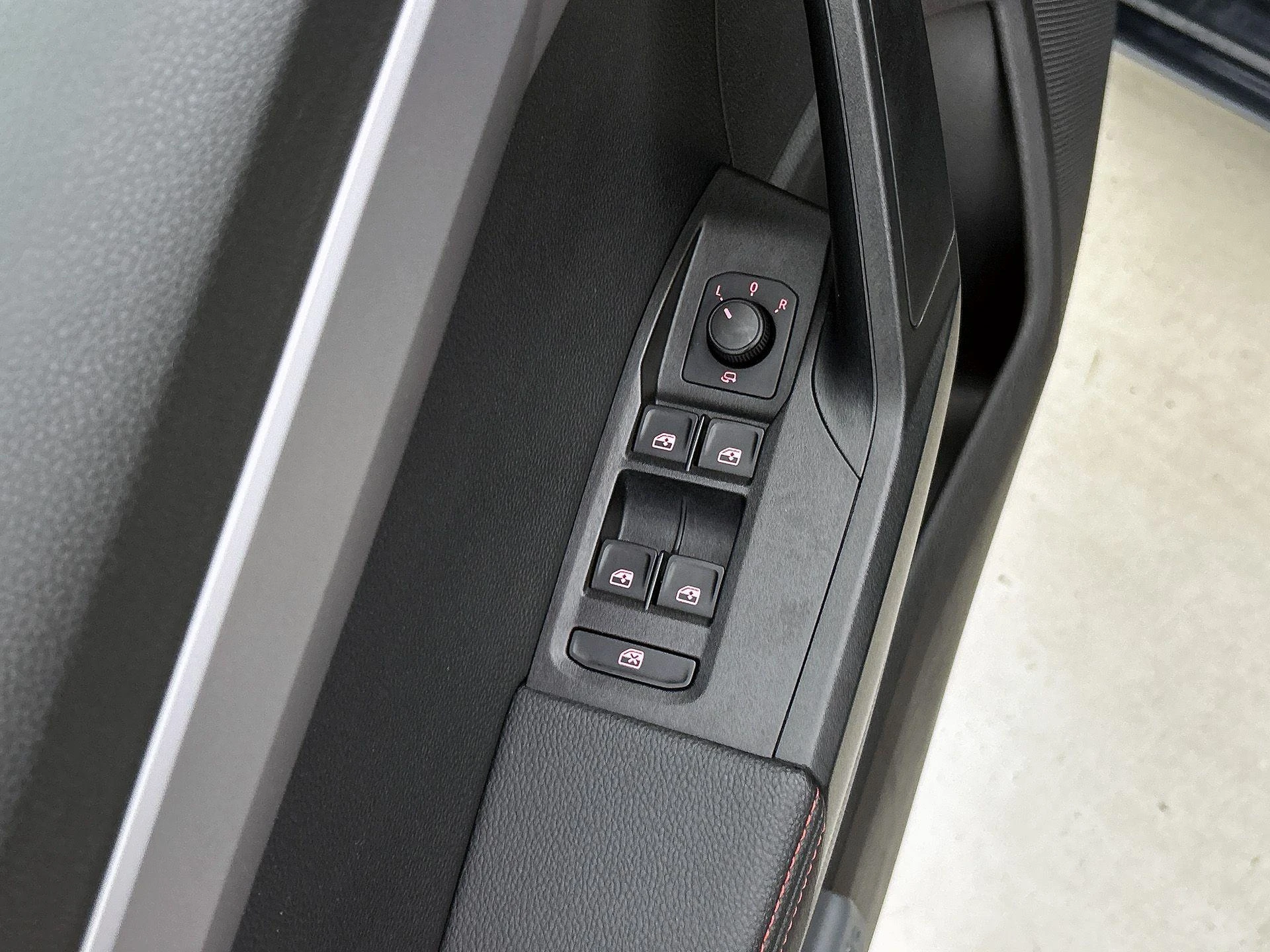 SEAT-Ibiza-image-29