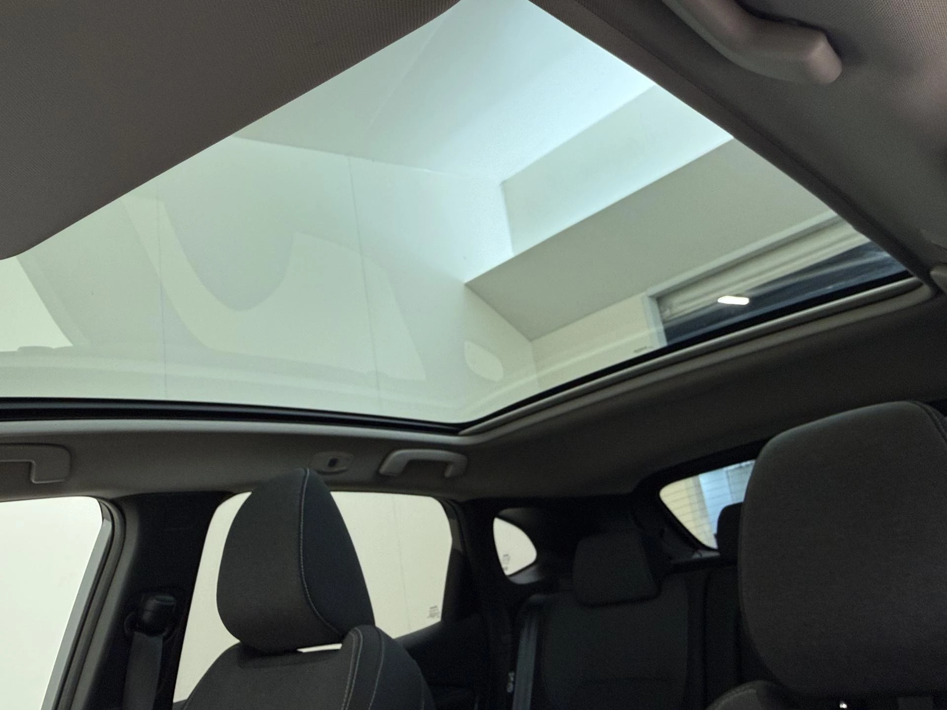 Nissan-QASHQAI-image-24