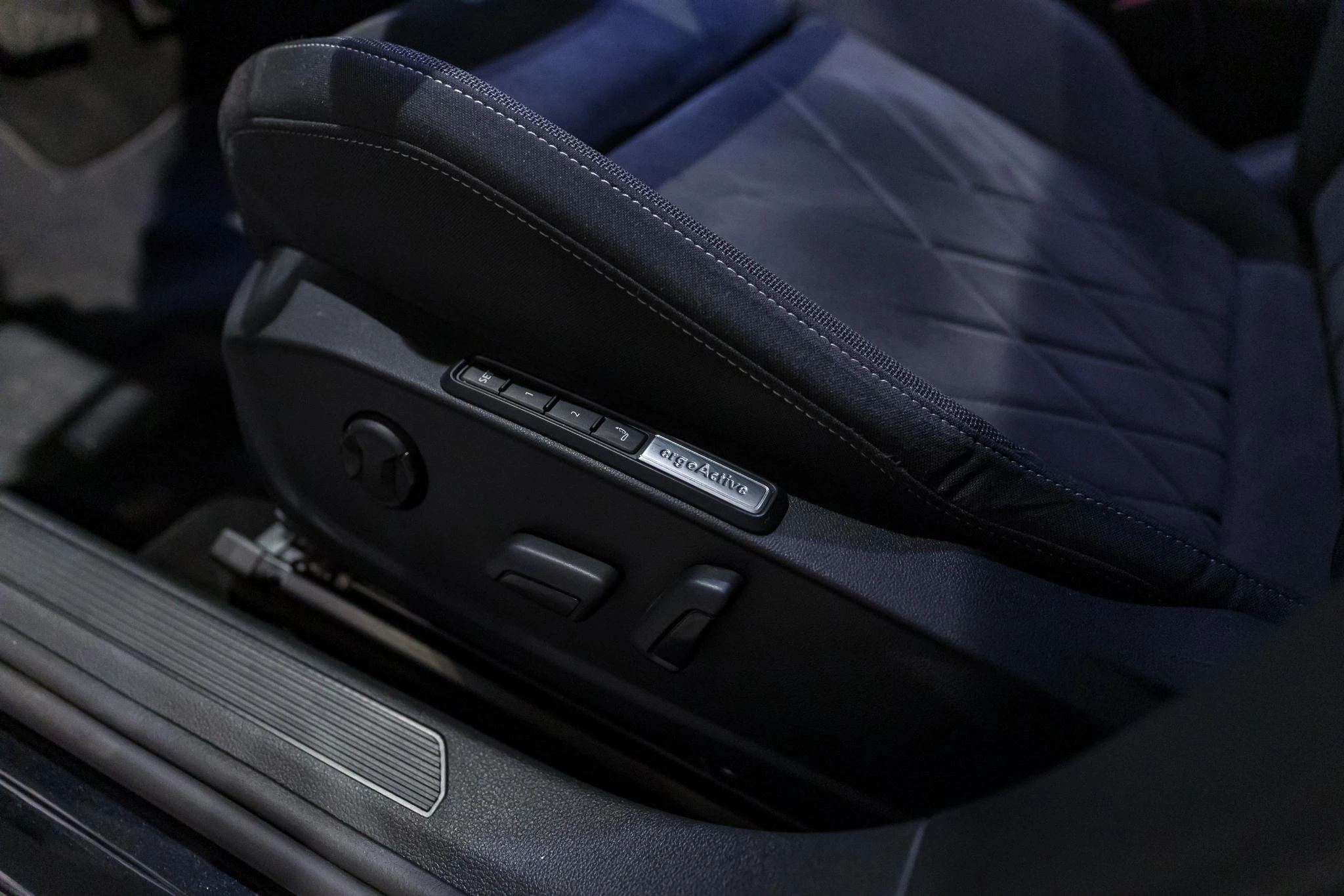 Volkswagen Golf 1.4 eHybrid Style Business DSG