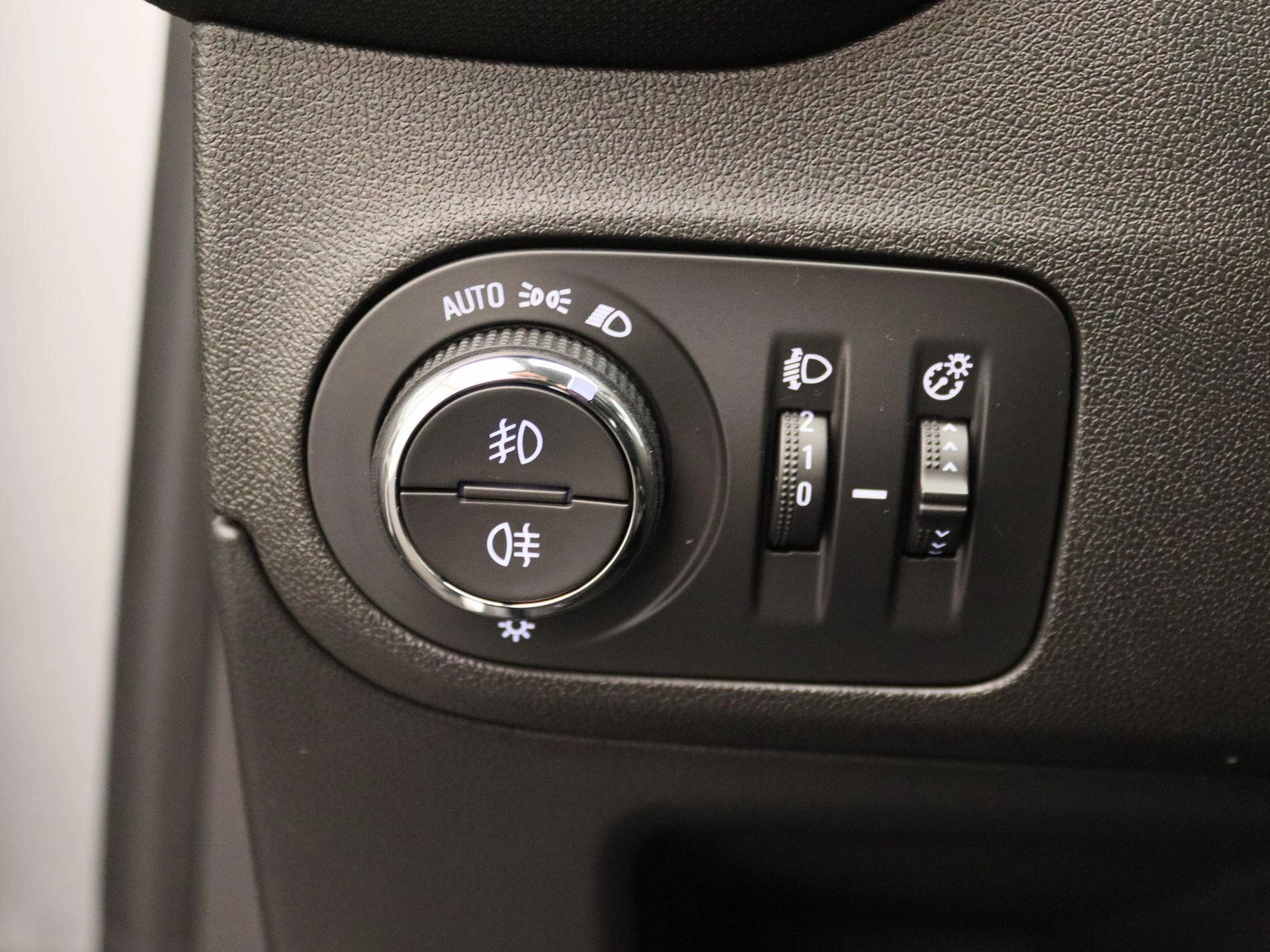 Opel-Crossland X-image-19
