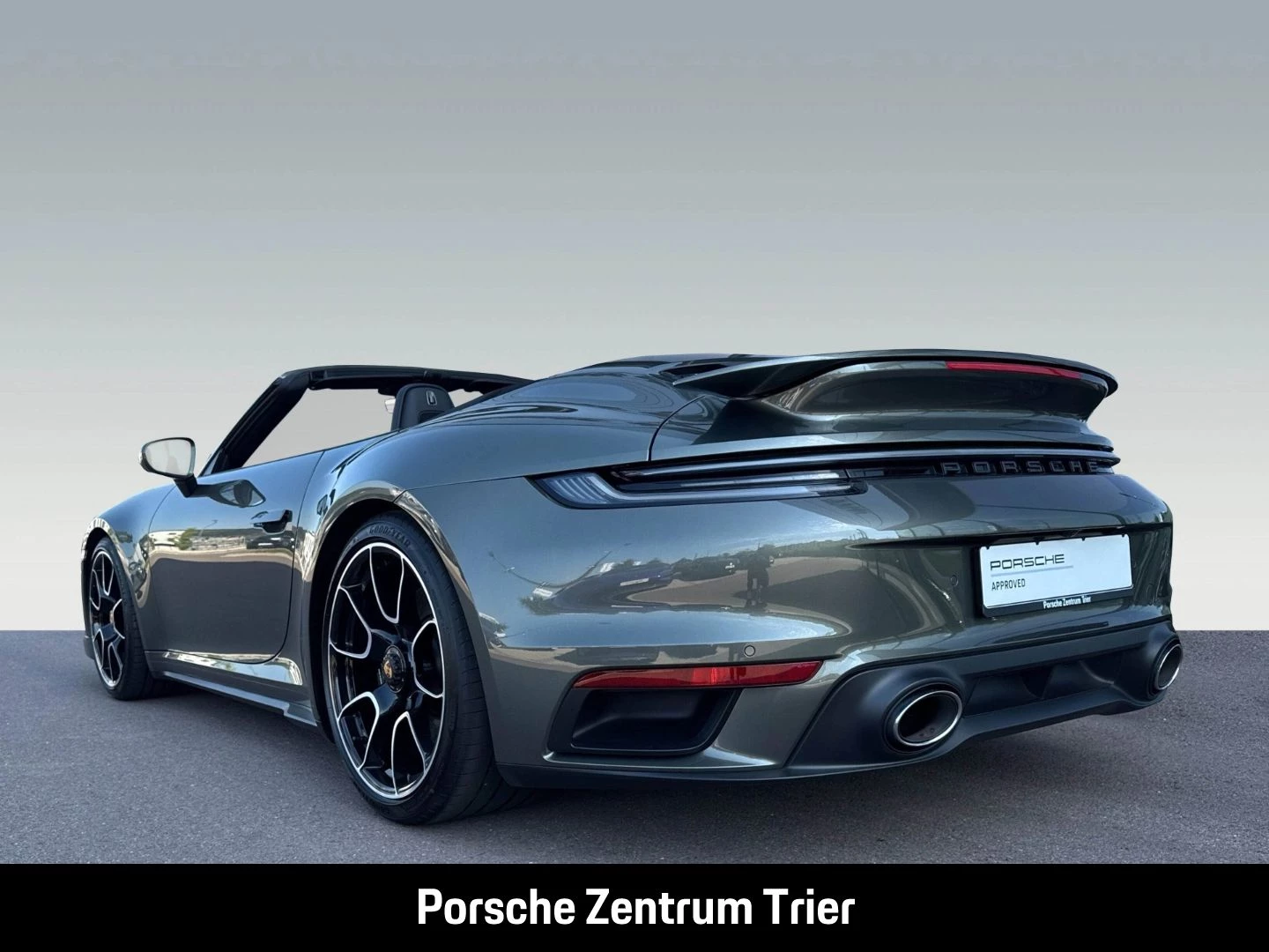 Porsche 911 992 Turbo Cabriolet Liftsystem-VA Sportabgas turbo