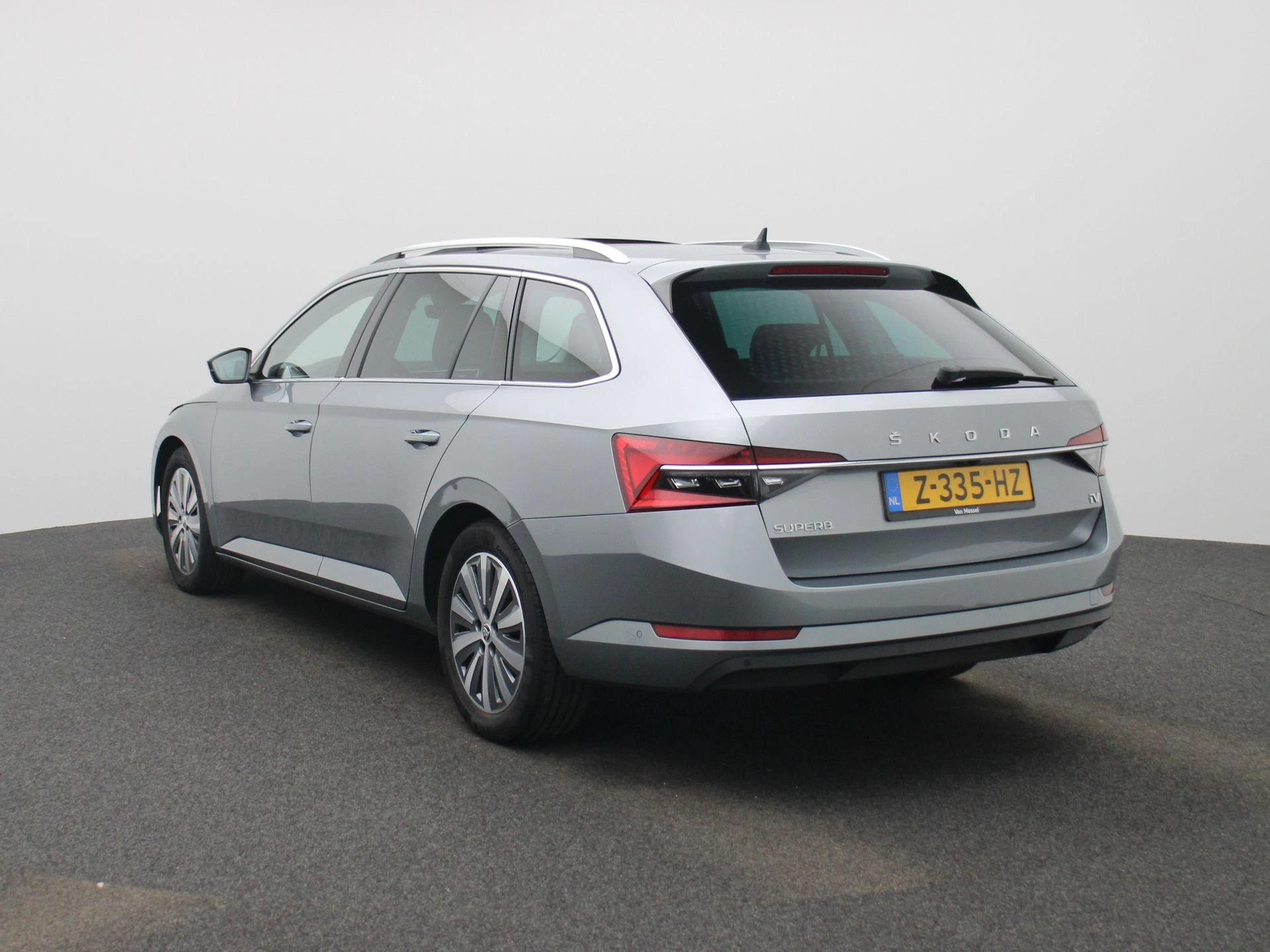 Škoda Superb Combi 1.4 TSI iV Business Edition