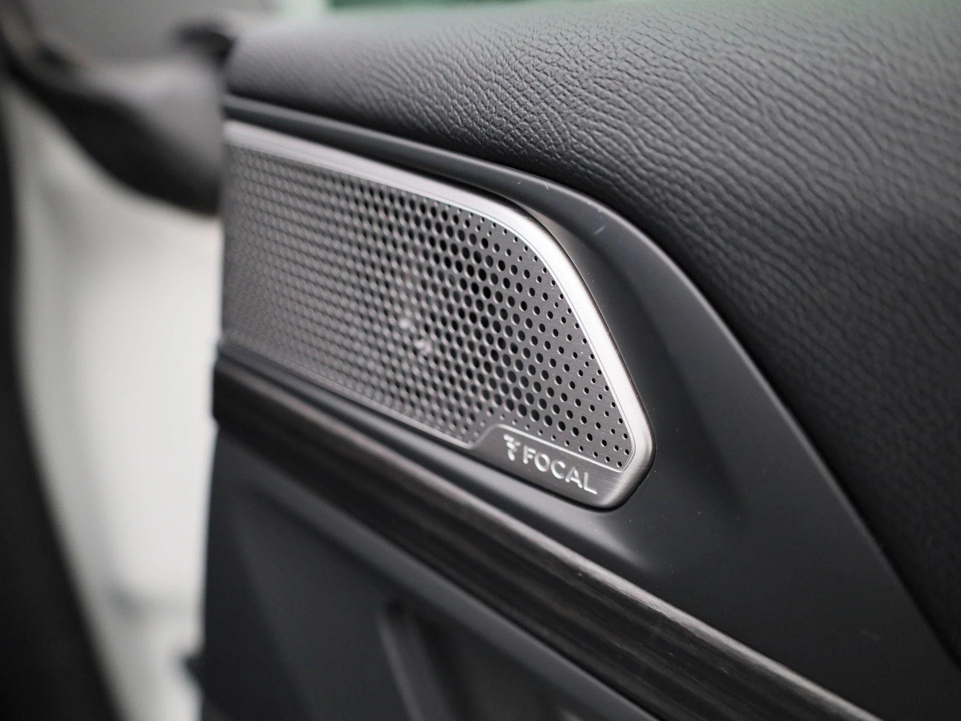 Peugeot-508-image-47