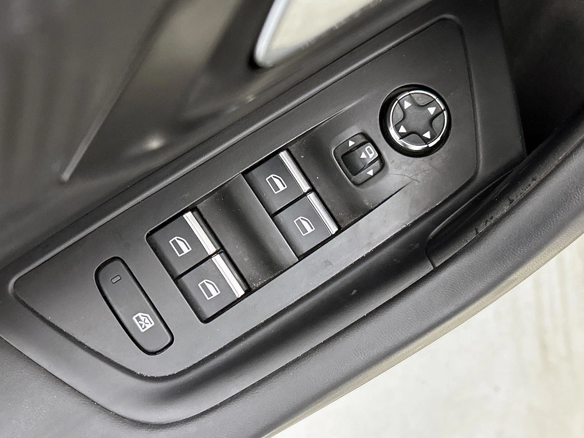 Peugeot-508-image-28