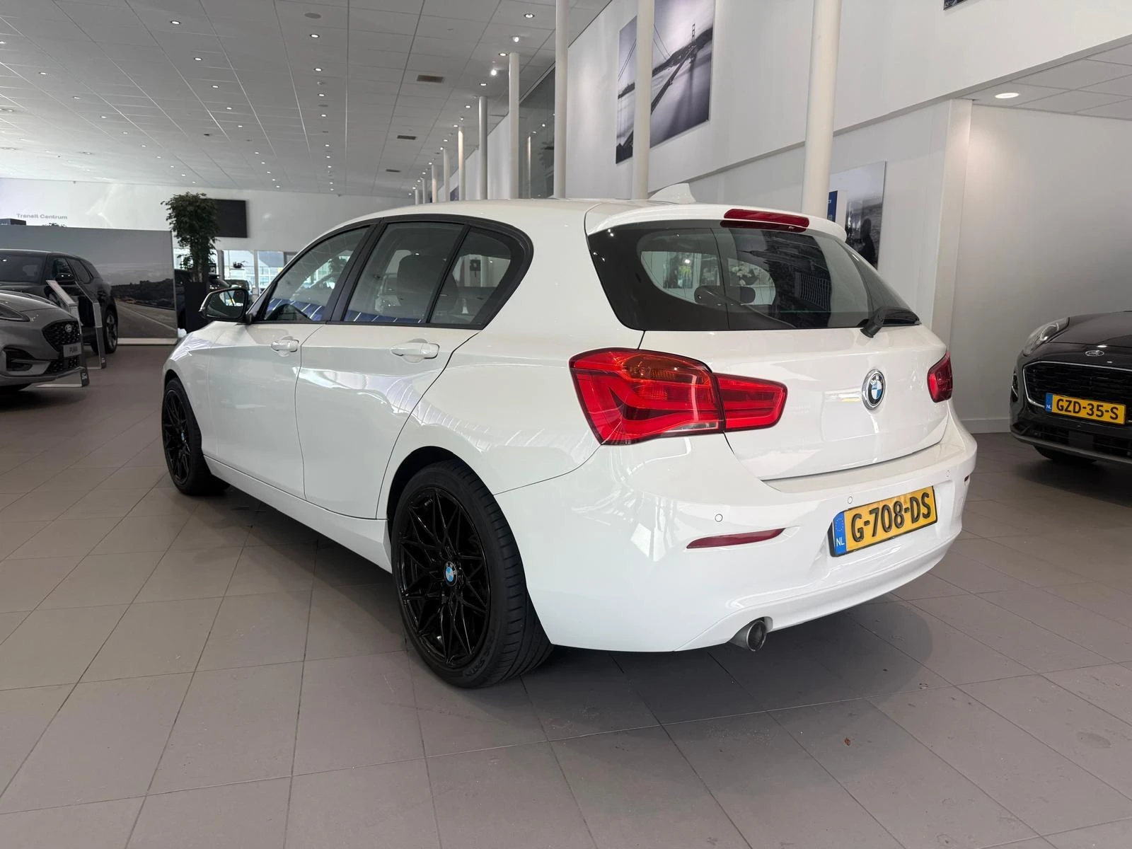 BMW-1 Serie-image-2