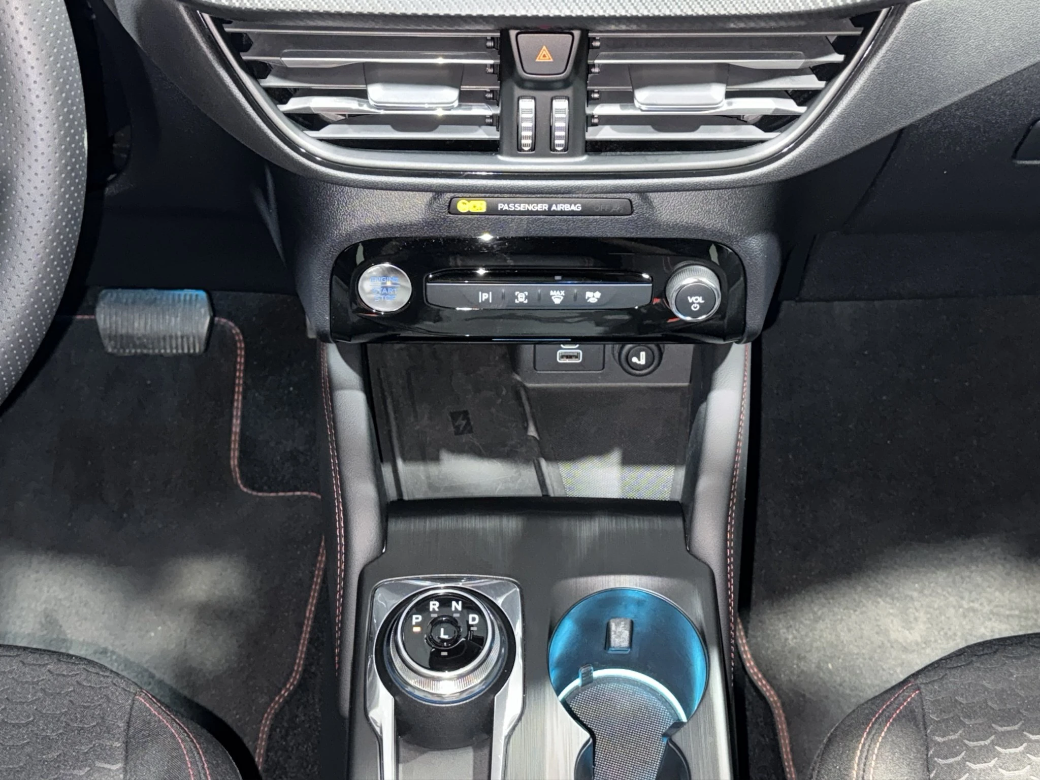 Ford Kuga ST-Line Plug-in*LED-MATRIX*KAM*NAVI*WINTER-PKT.