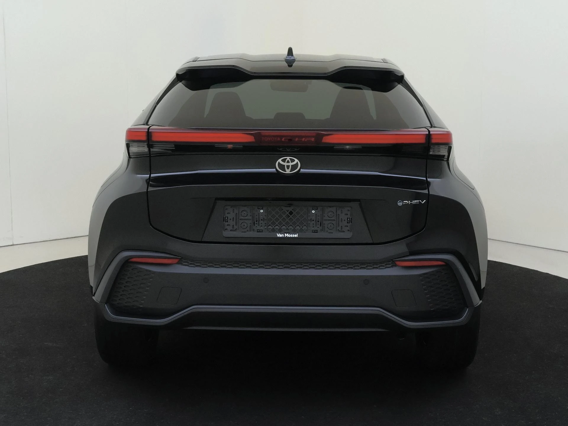 Toyota C-HR 2.0 Plug-in Hybrid 220 Business Plus