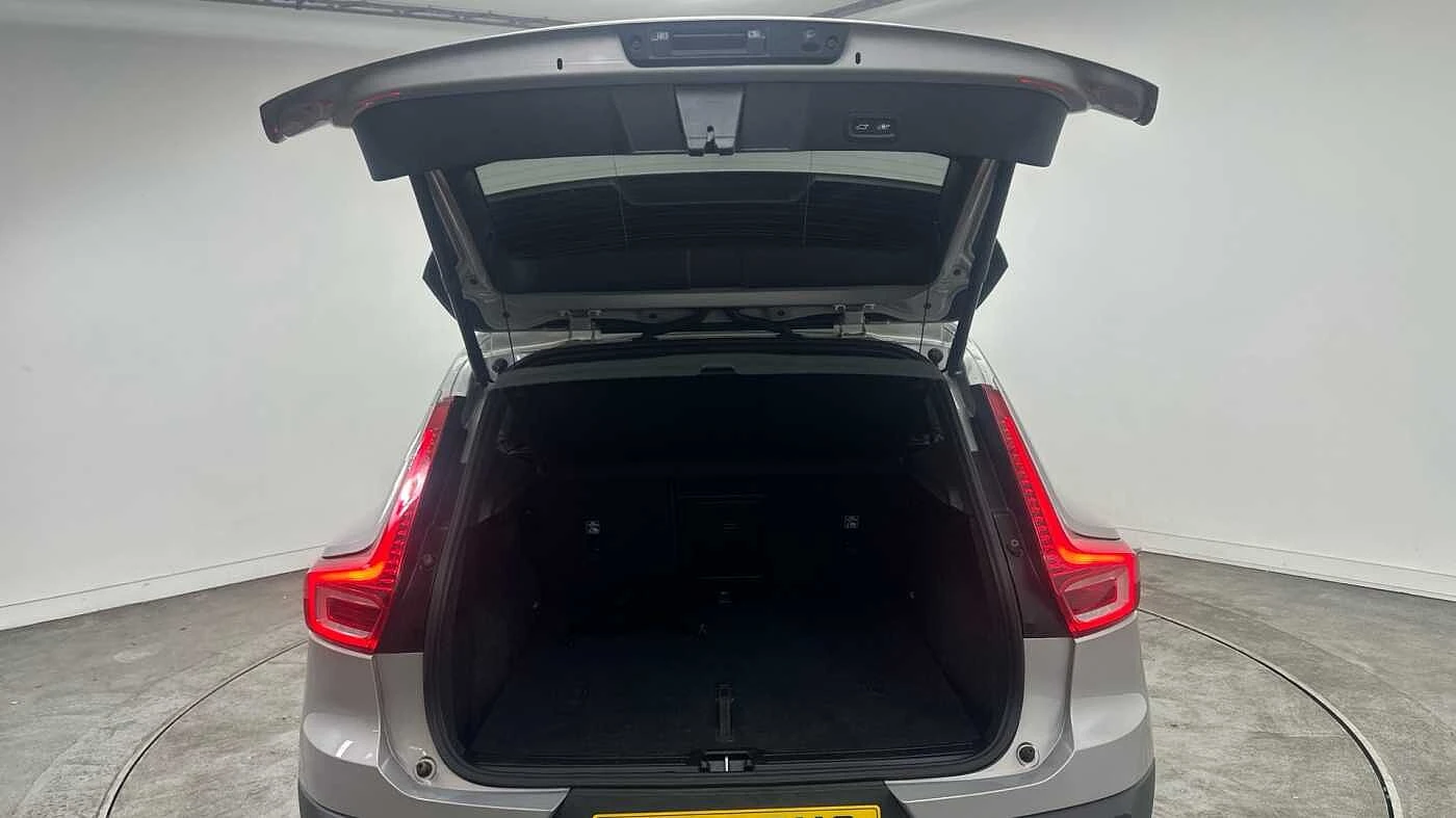 Volvo-XC40-image-14