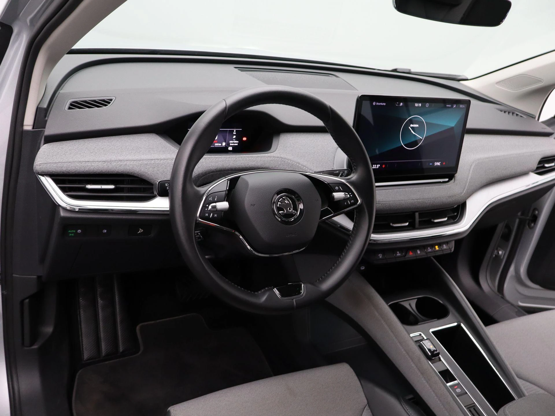 Škoda-Enyaq iV-image-24