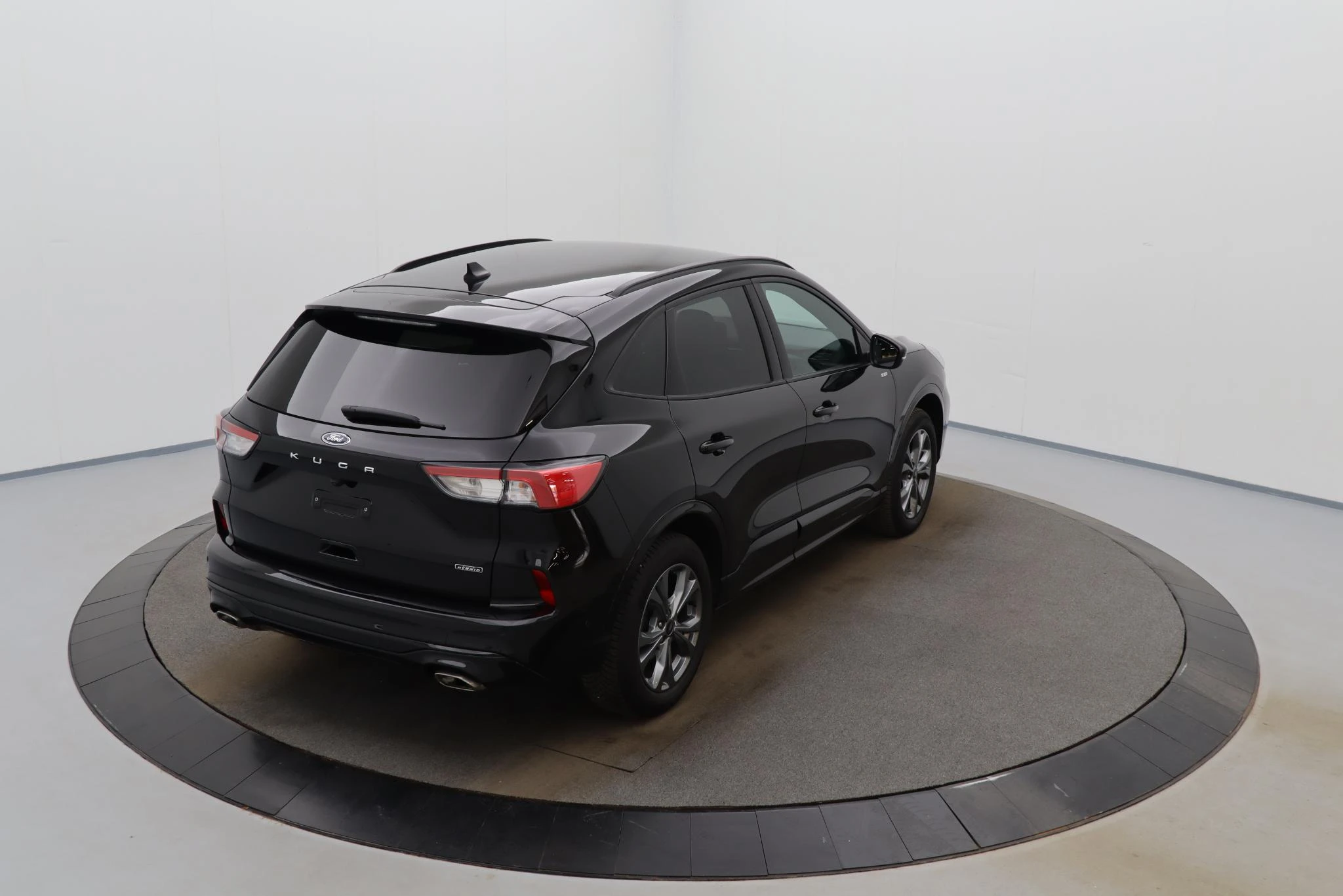 Ford-Kuga-image-5