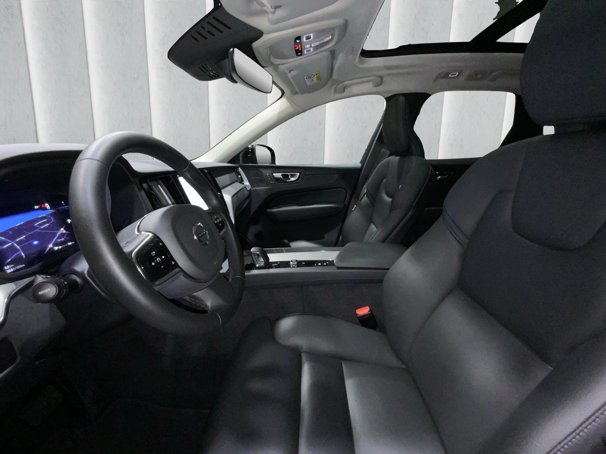 Volvo XC60 B4 Plus Dark