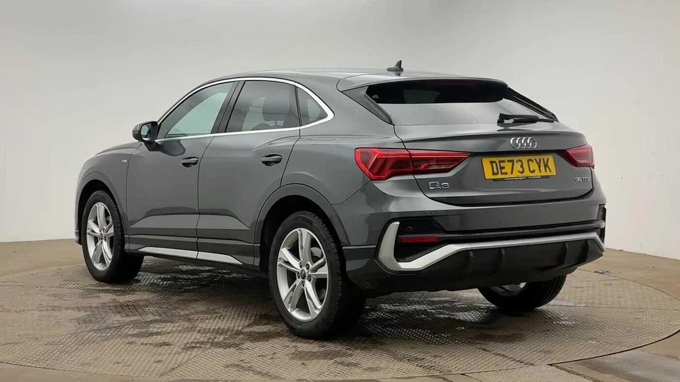 Audi-Q3-image-30