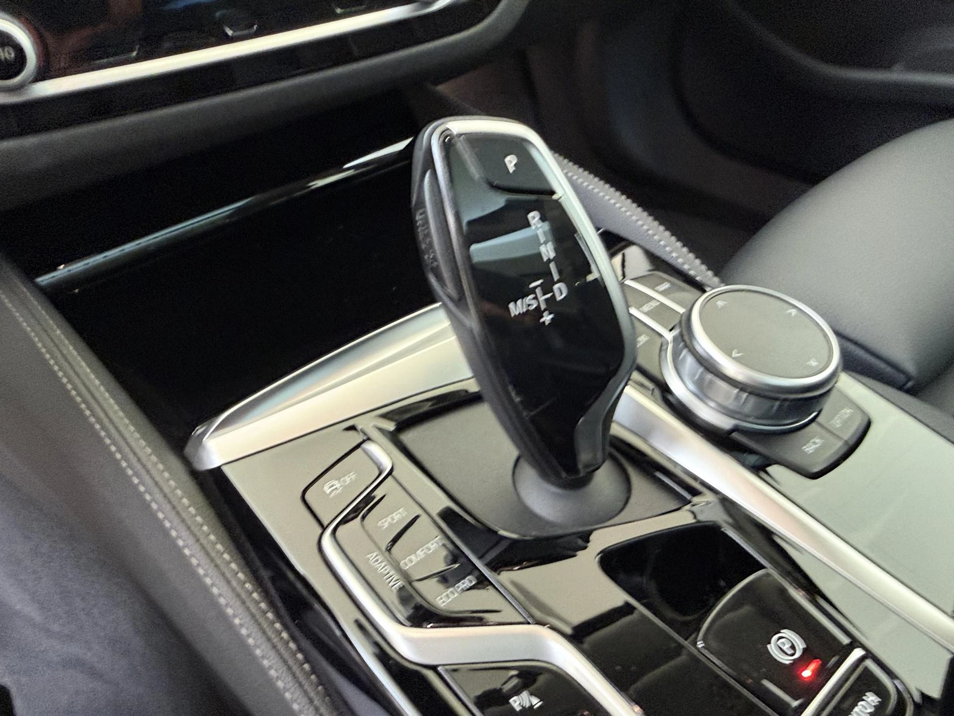 BMW-5 Serie-image-13