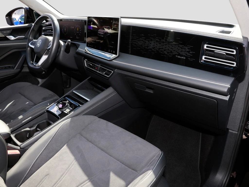 Volkswagen-Tiguan-image-7