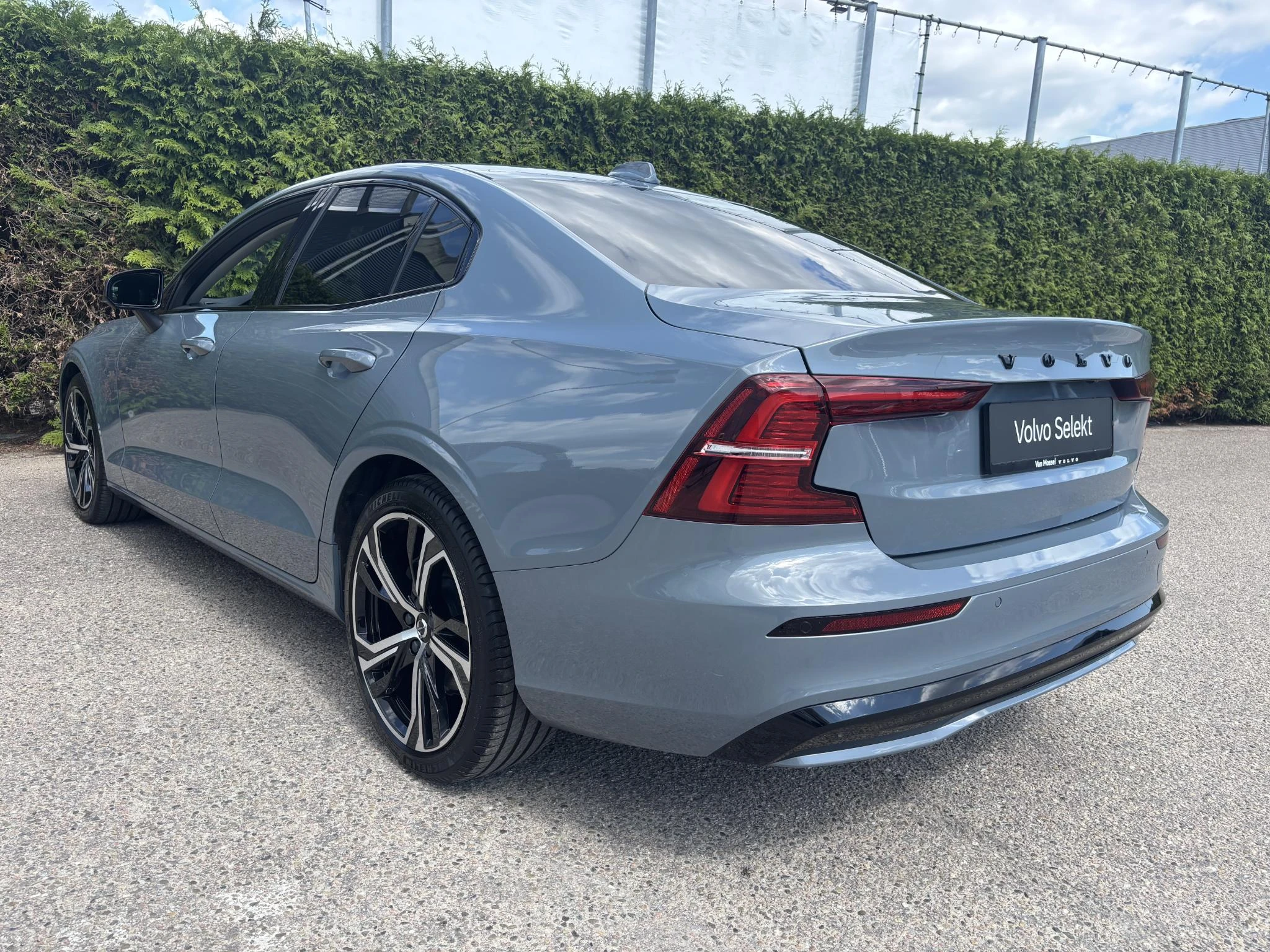 Volvo-S60-image-15