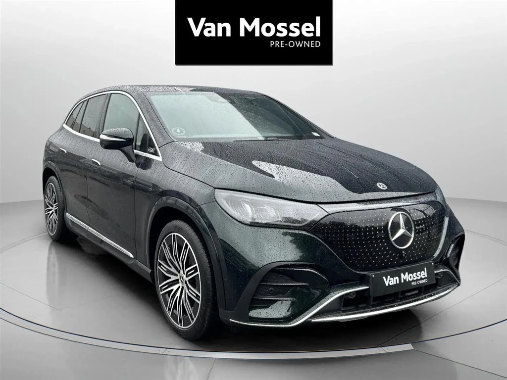 Mercedes-Benz-EQE-image-2