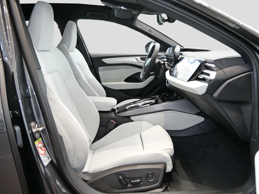 Audi A6 Lim 2.0 TFSI e-hybrid quattro S tronic 270 kW/ 367 PS