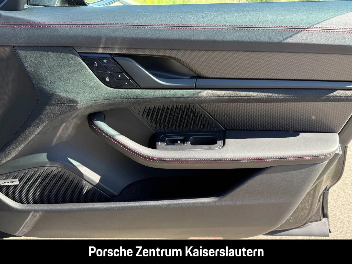 Porsche Taycan GTS HA-Lenkung InnoDrive Head-Up BOSE gts