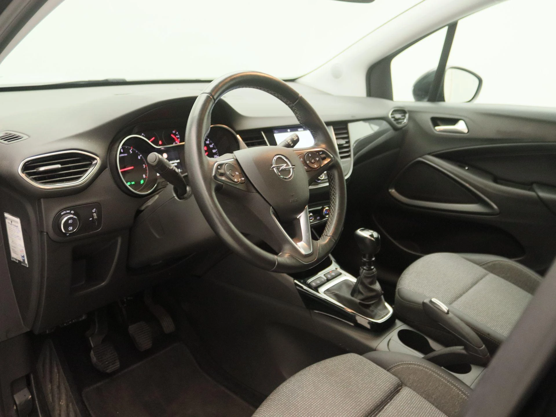 Opel-Crossland-image-20
