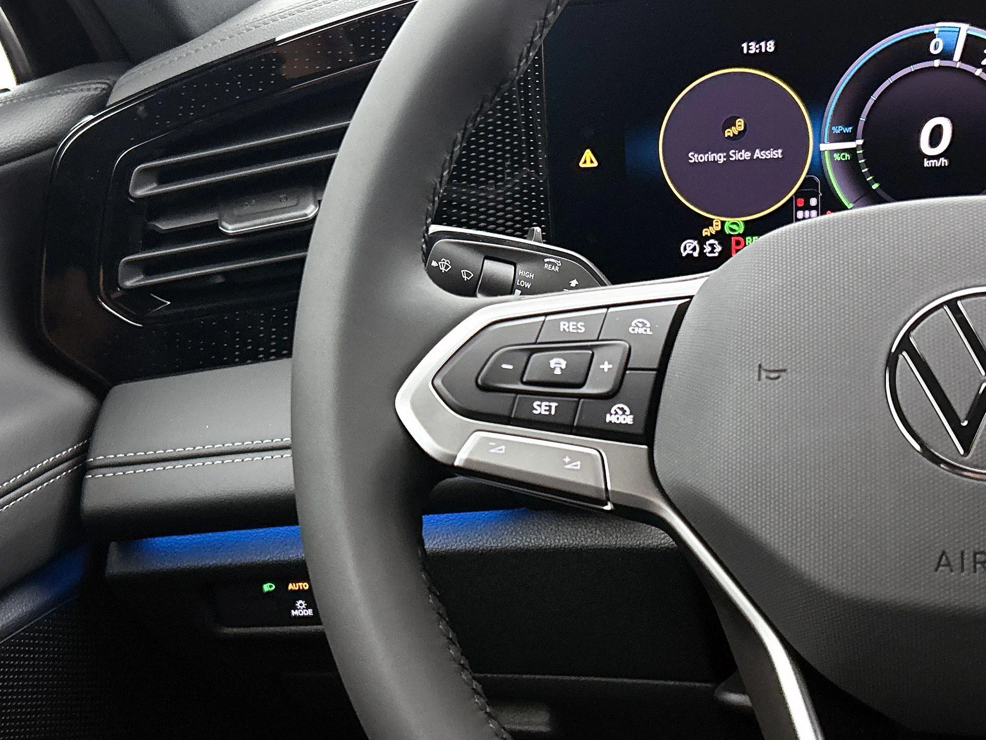 Volkswagen-Tiguan-image-5