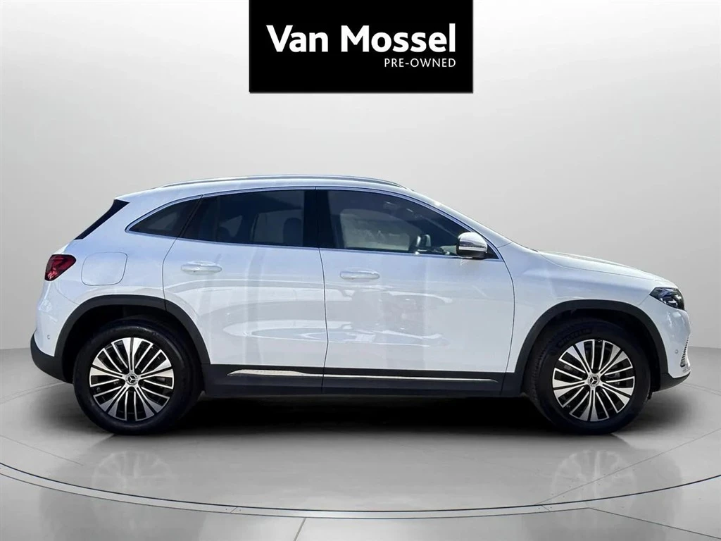 Mercedes-Benz-EQA-image-3