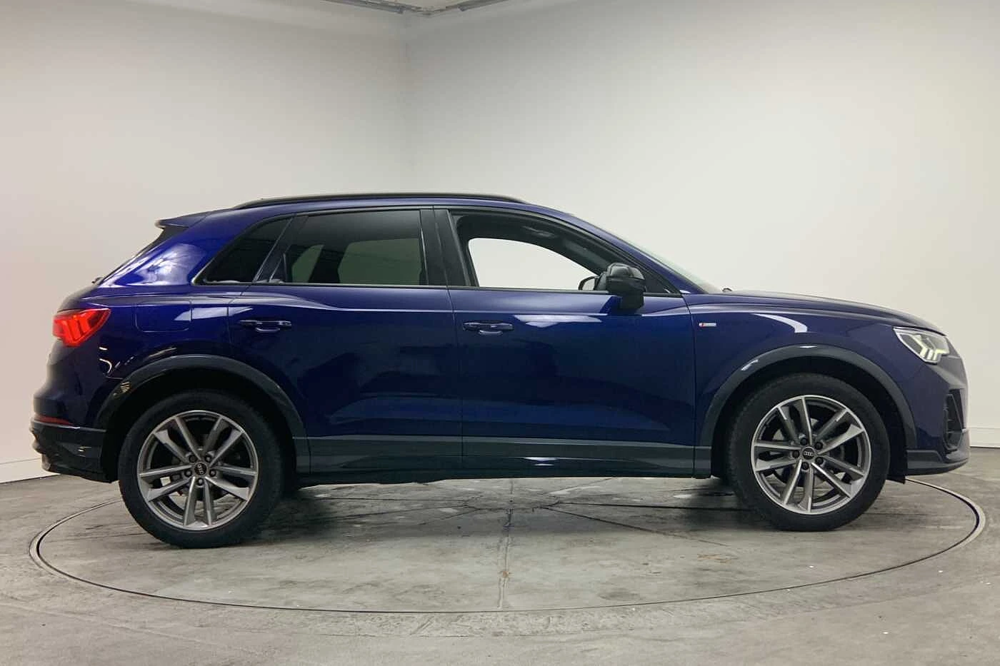 Audi-Q3-image-3