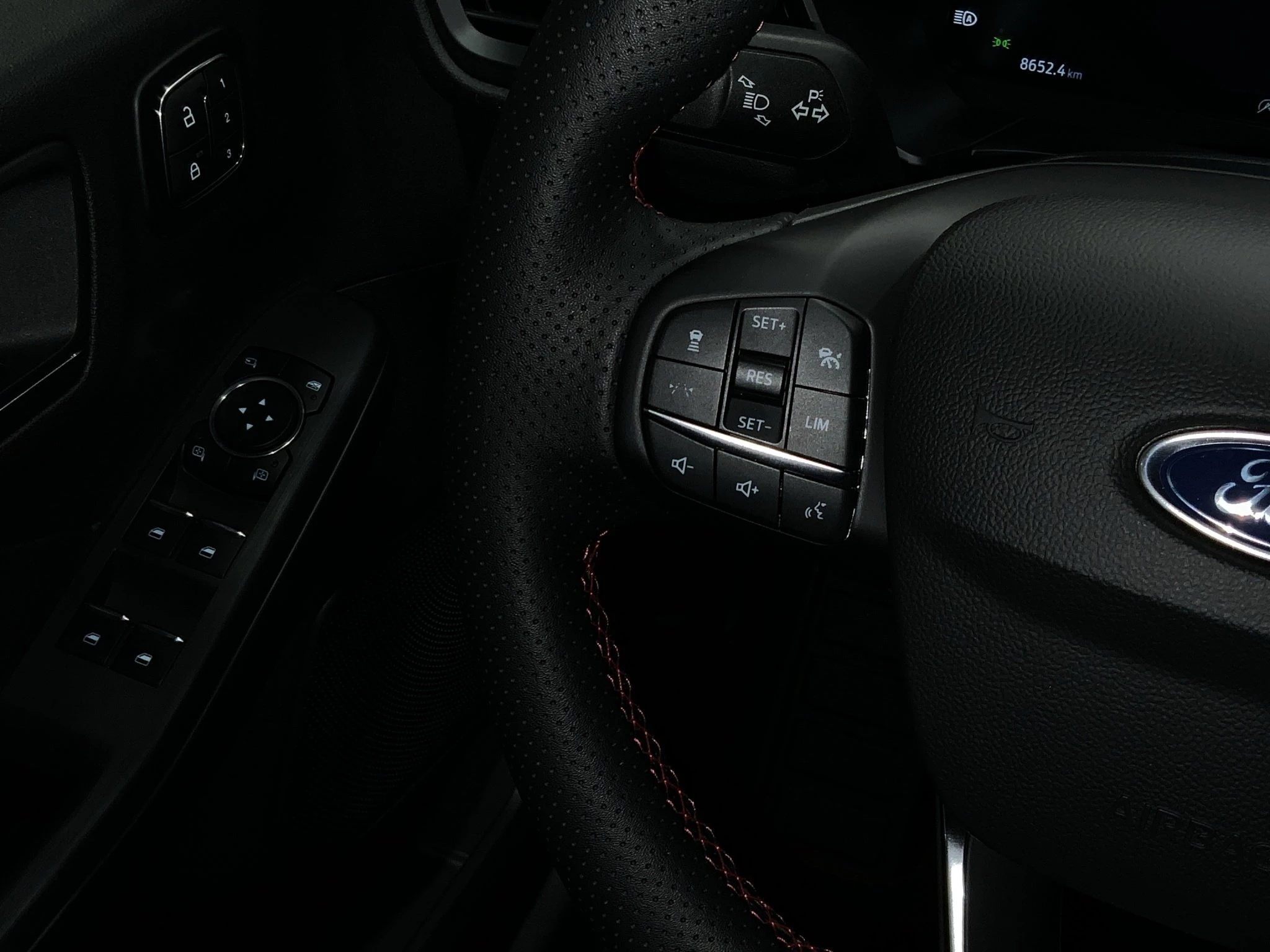 Ford Kuga ST-Line X Aut.*360GRAD*LED-MATRIX*NAVI*GRA*WINTER-PKT.