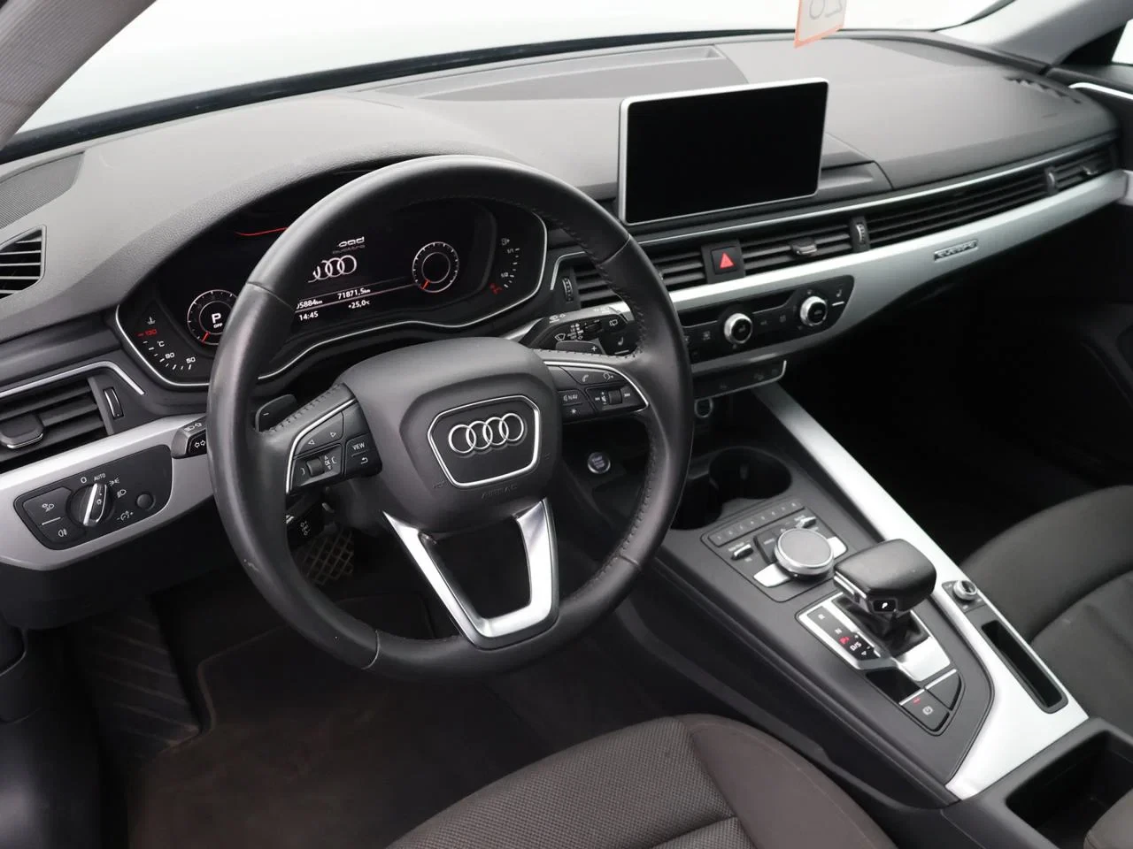 Audi-A4-image-12