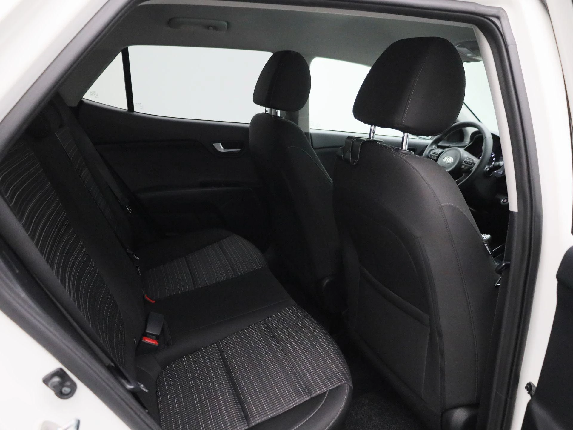 Kia-Stonic-image-31