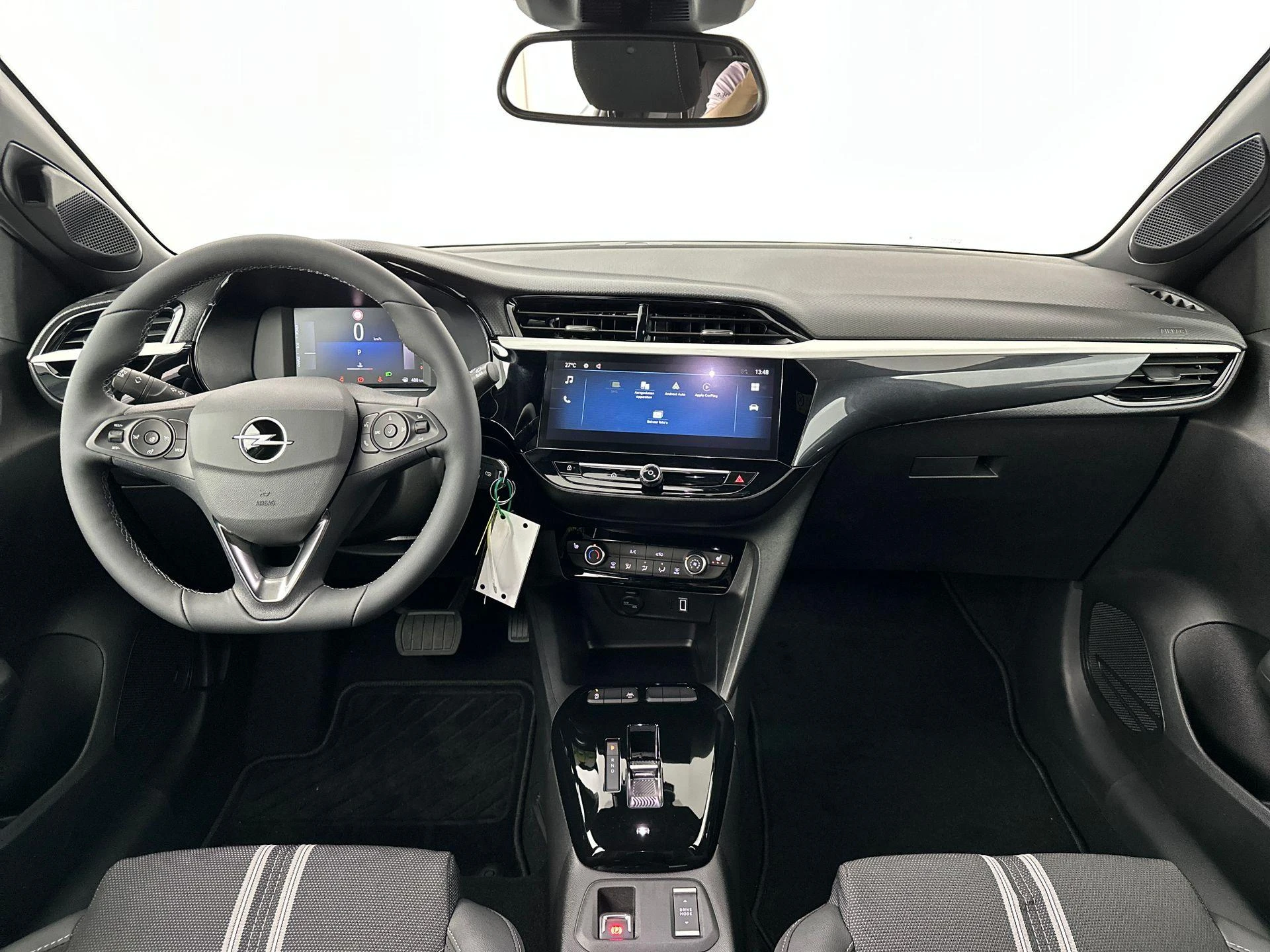 Opel-Corsa-image-11