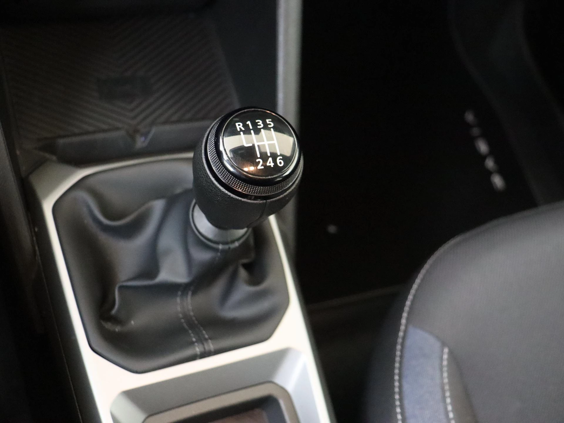 Dacia-Duster-image-15