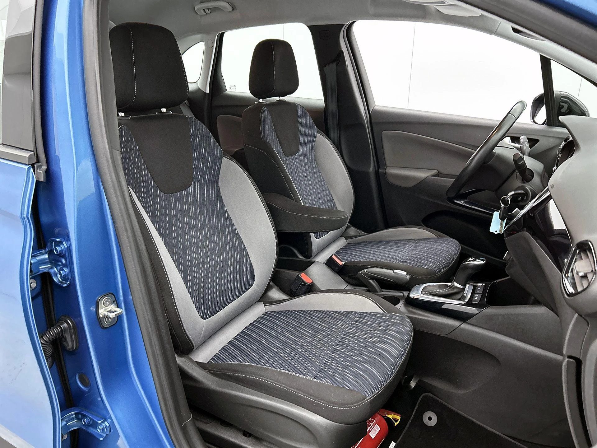 Opel-Crossland X-image-37