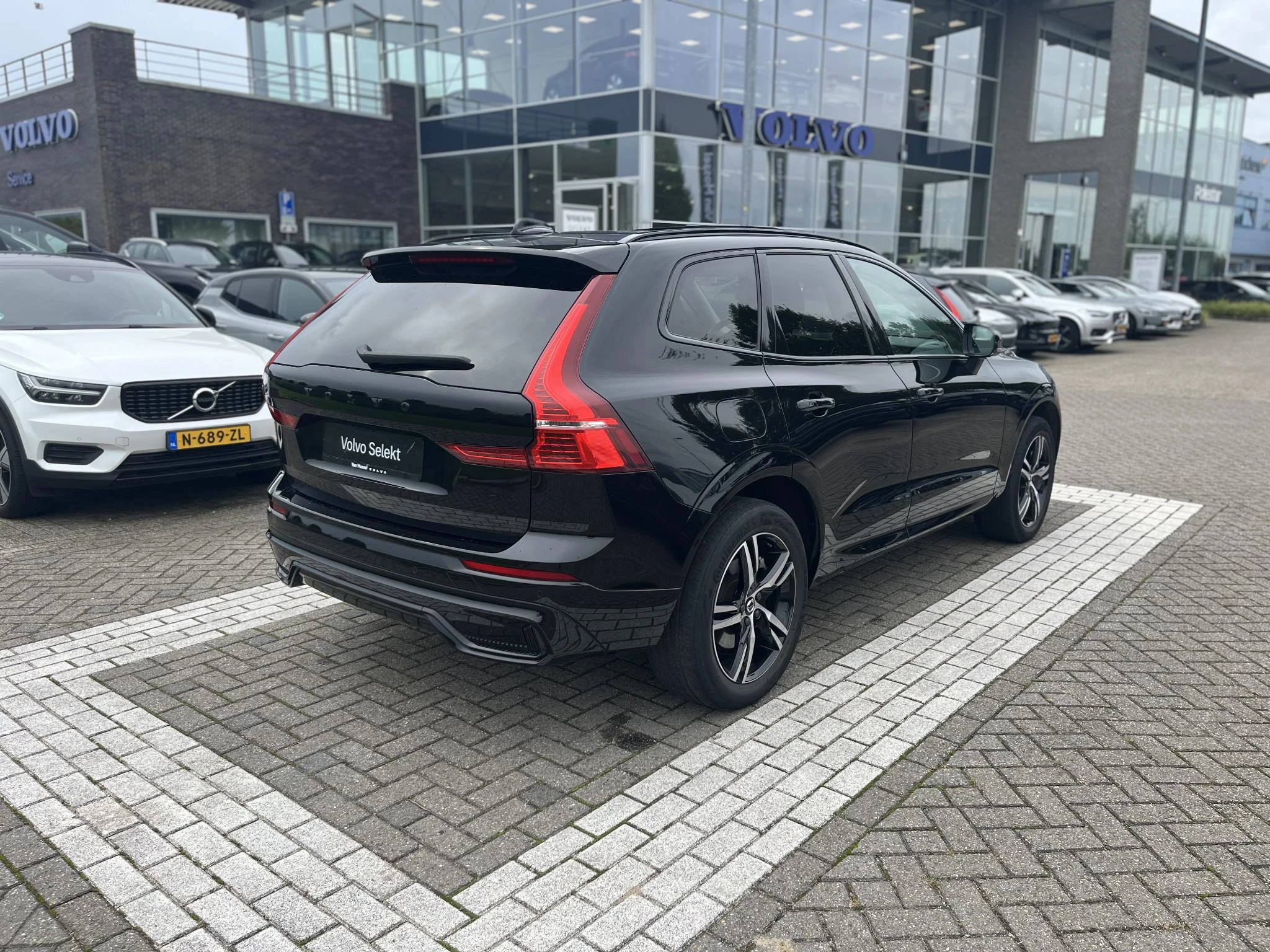 Volvo-XC60-image-22