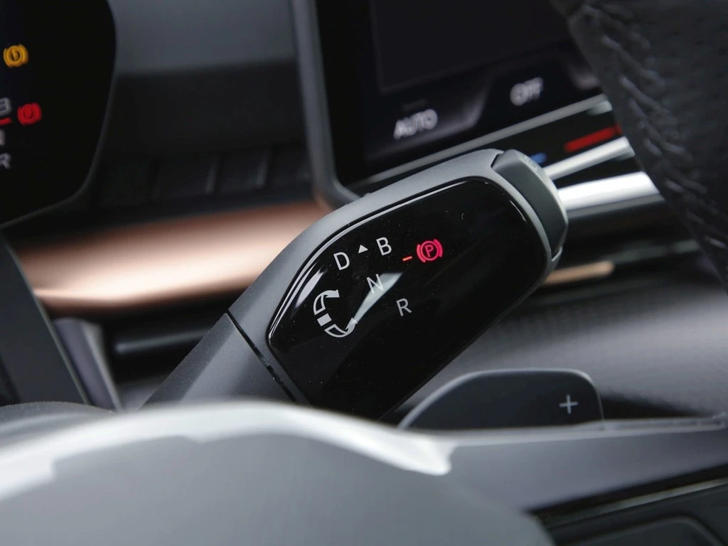 CUPRA-Tavascan-image-16
