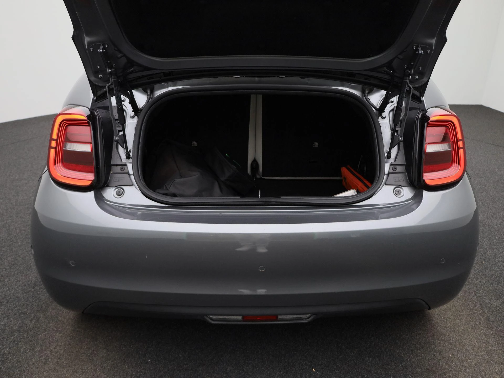 Fiat-500e-image-13
