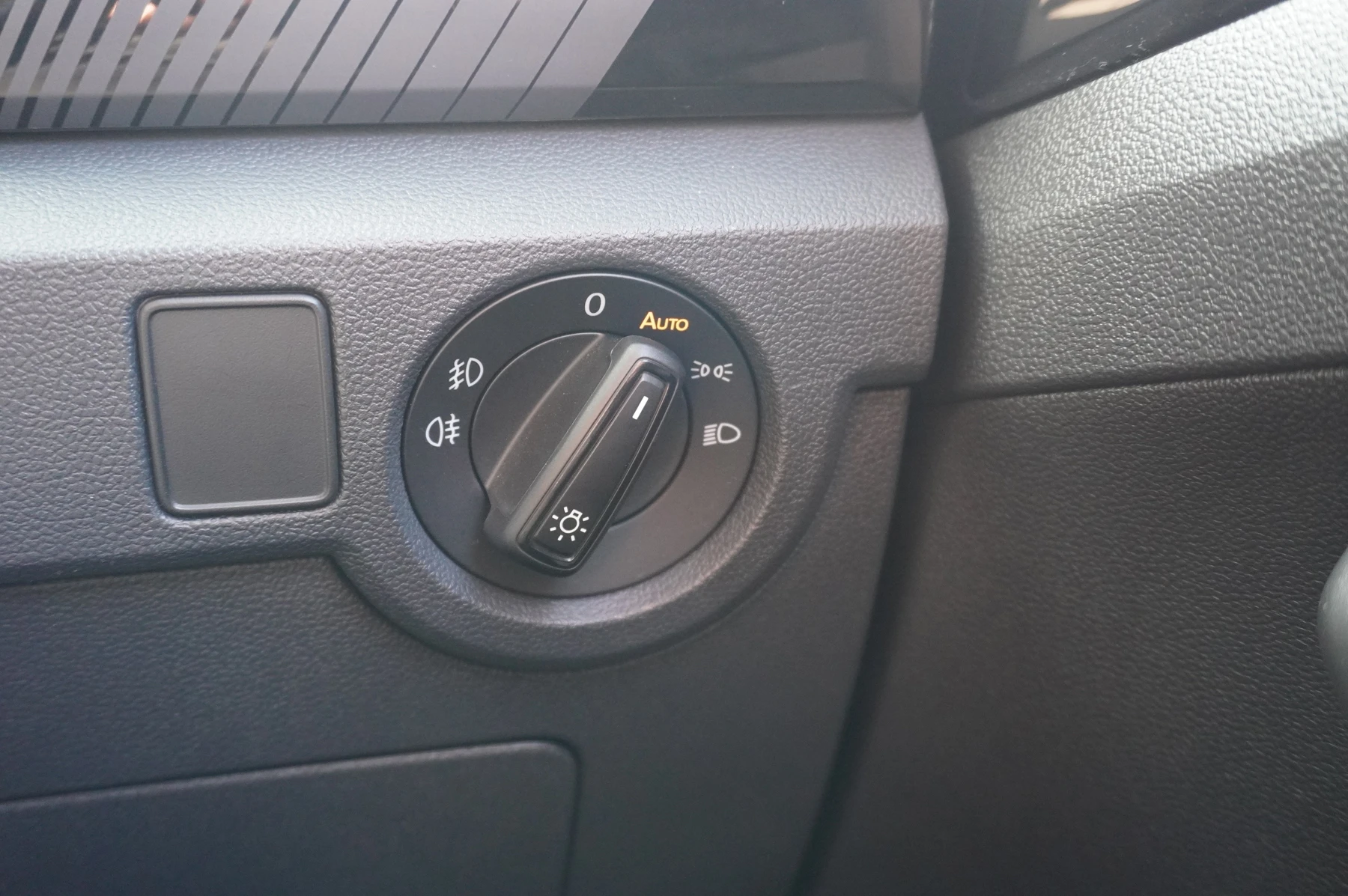 Volkswagen-T-Cross-image-22