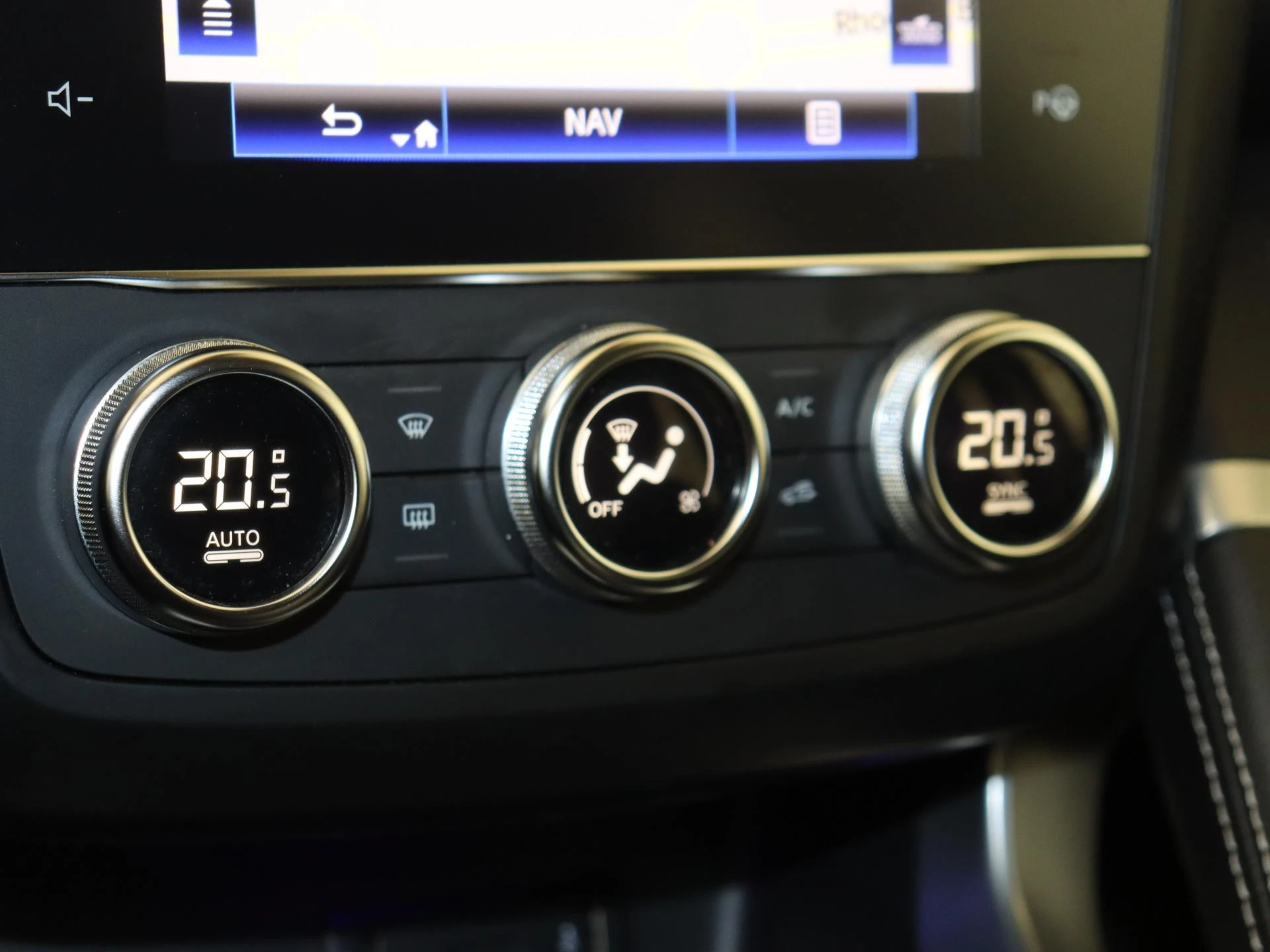 Renault Kadjar 1.3 TCe 160 PK Black Edition