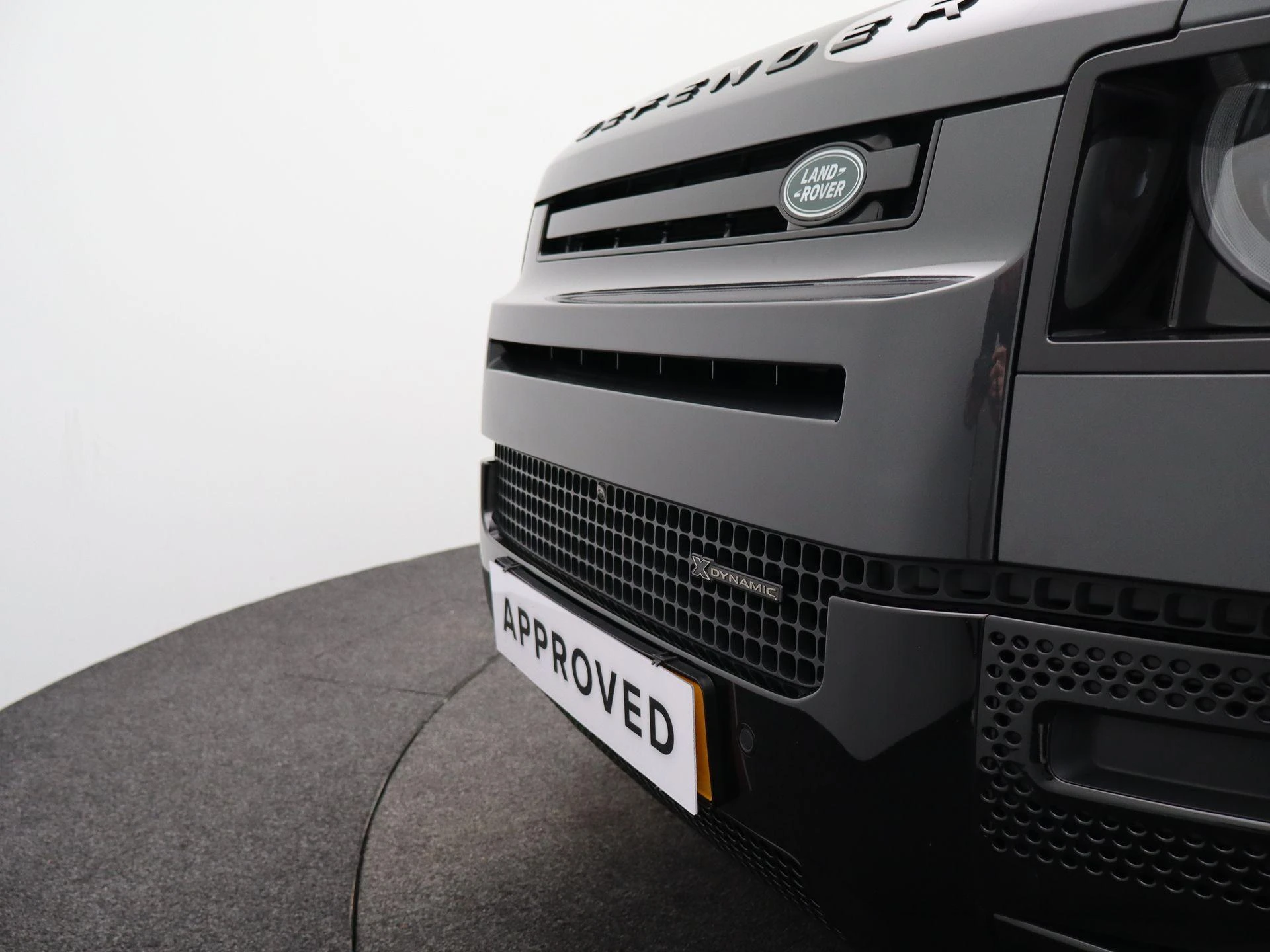 Land Rover-Defender-image-19