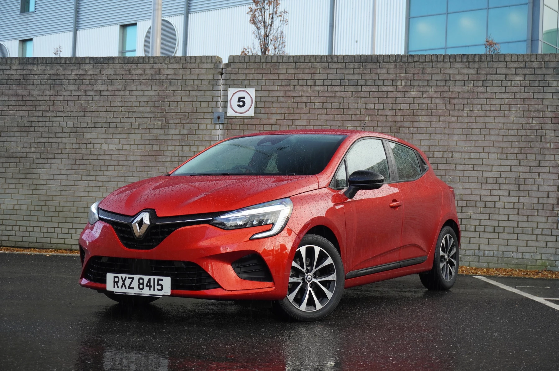 Renault-Clio-image-19