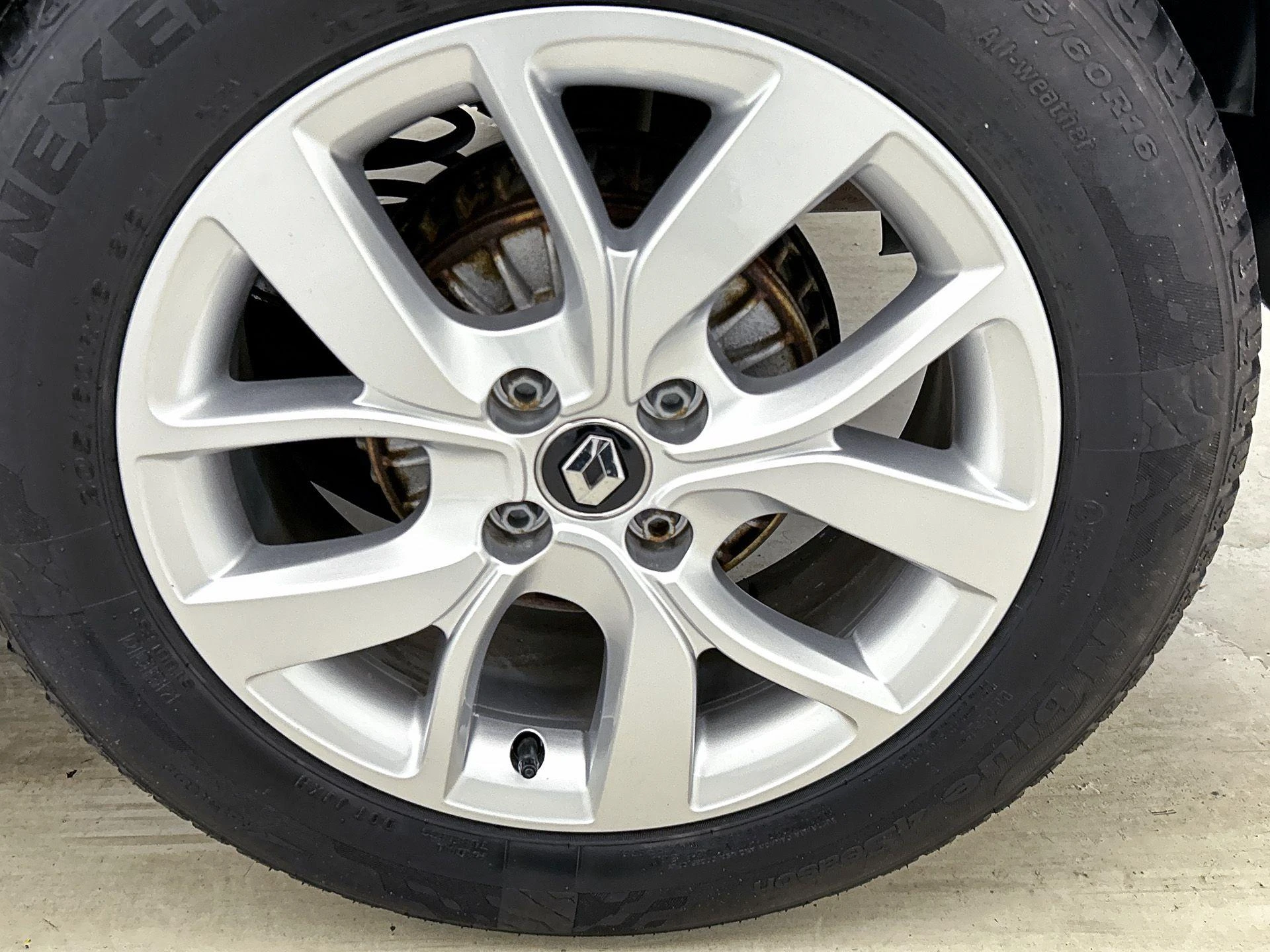 Renault-Captur-image-29