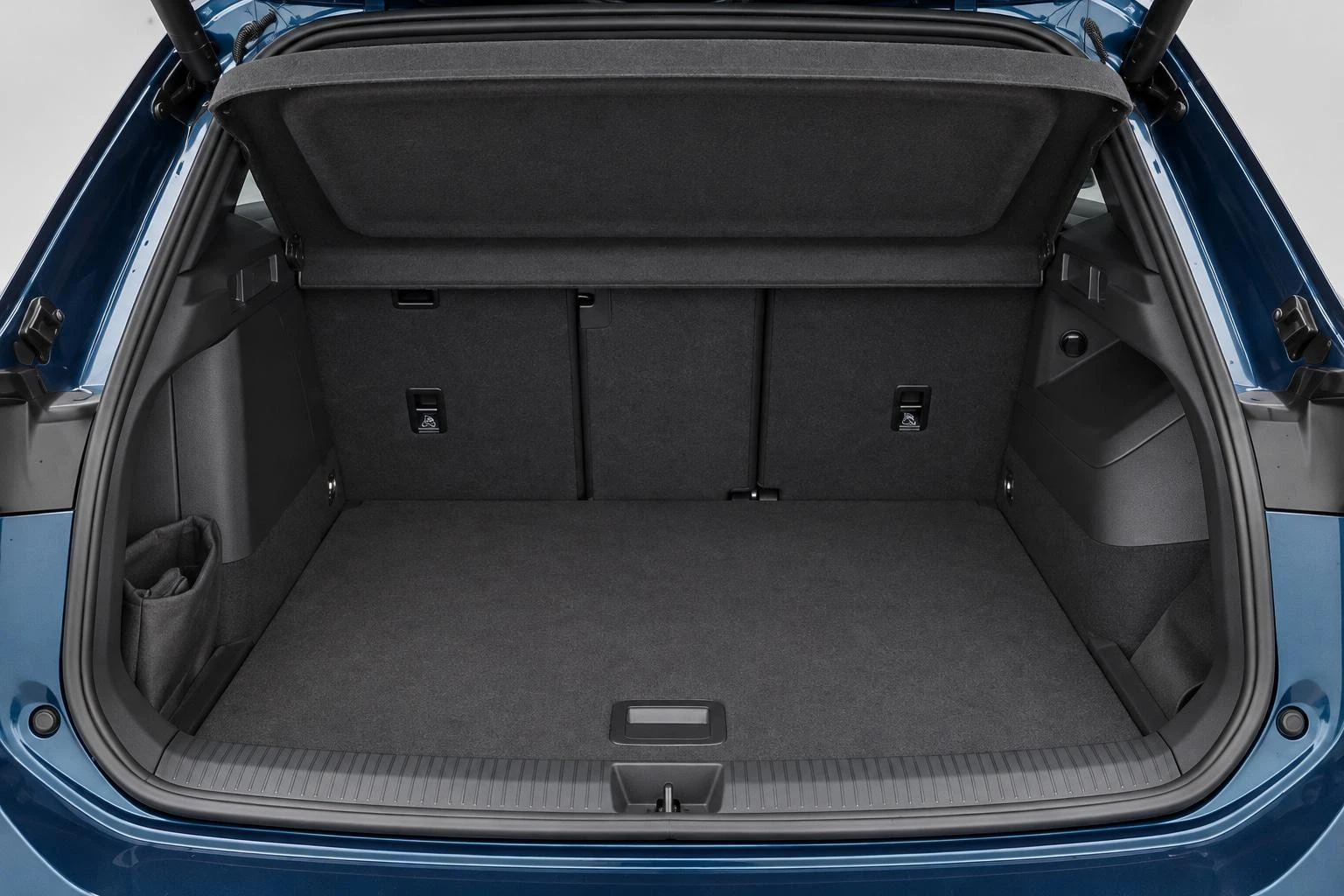 Volkswagen-Tiguan-image-18
