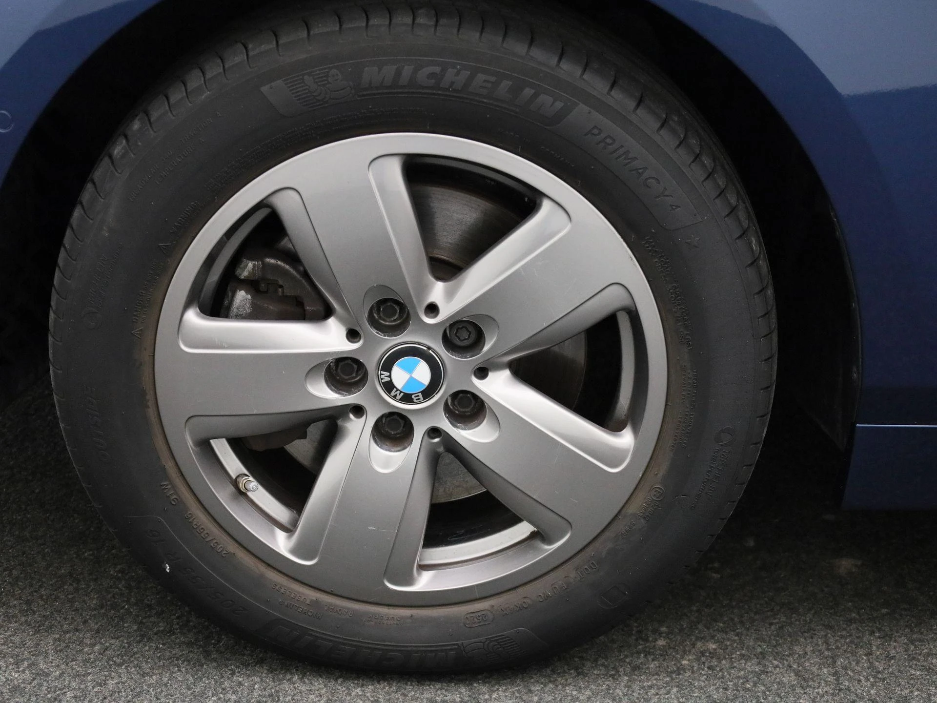 BMW-1 Serie-image-12