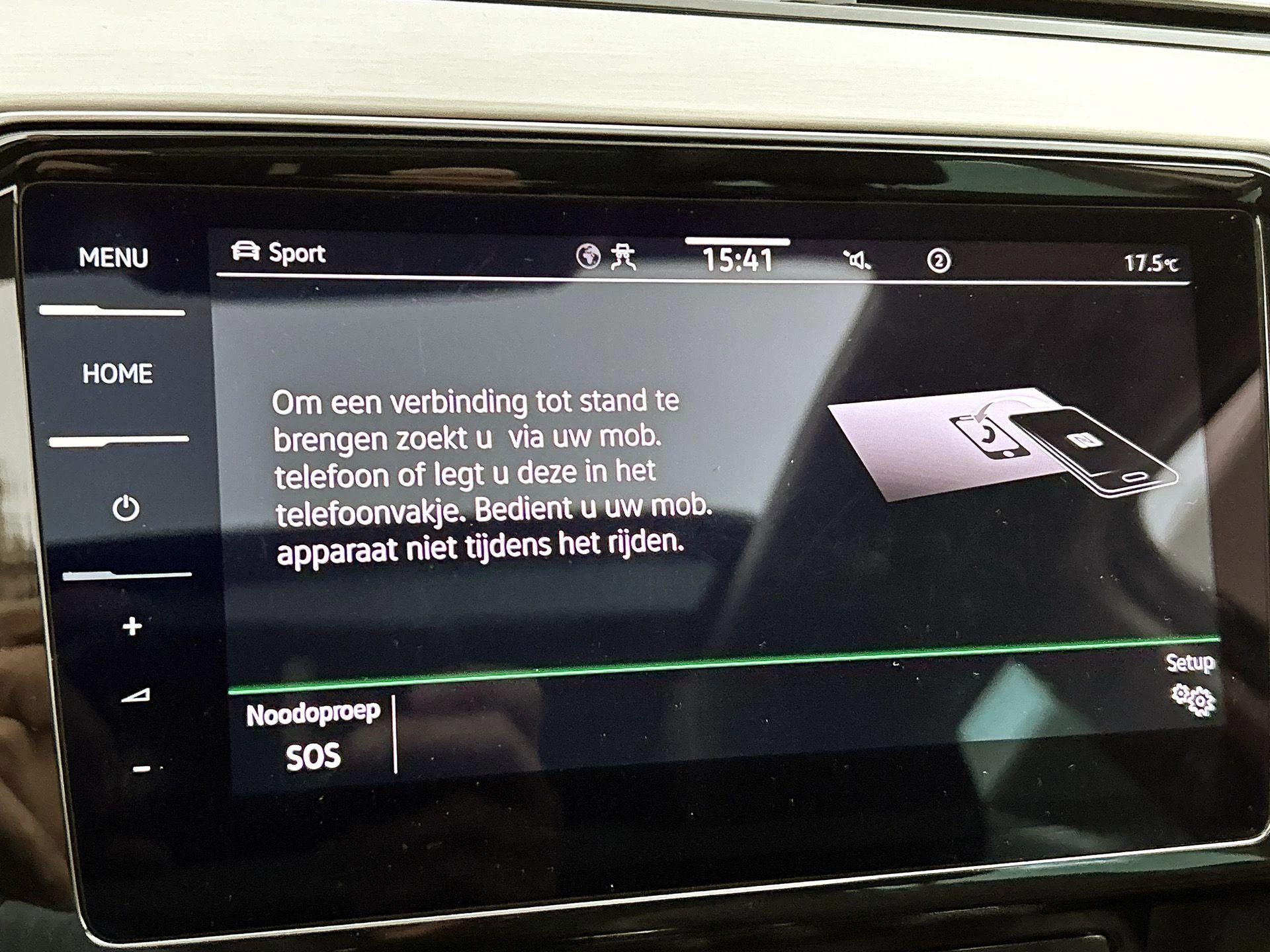 Volkswagen-Passat-image-13